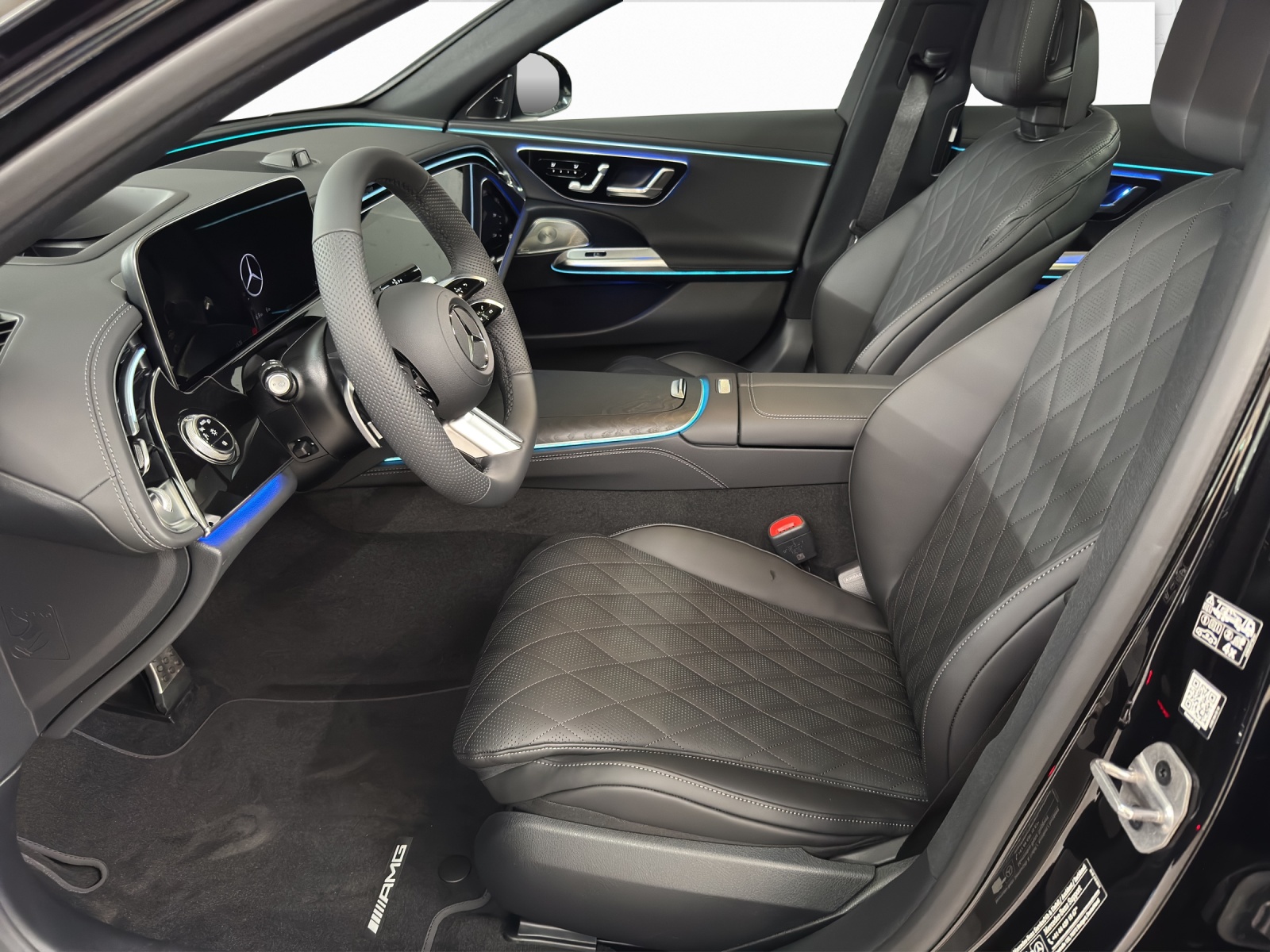 MERCEDES-BENZ E 450 AMG Line 4Matic-image-6
