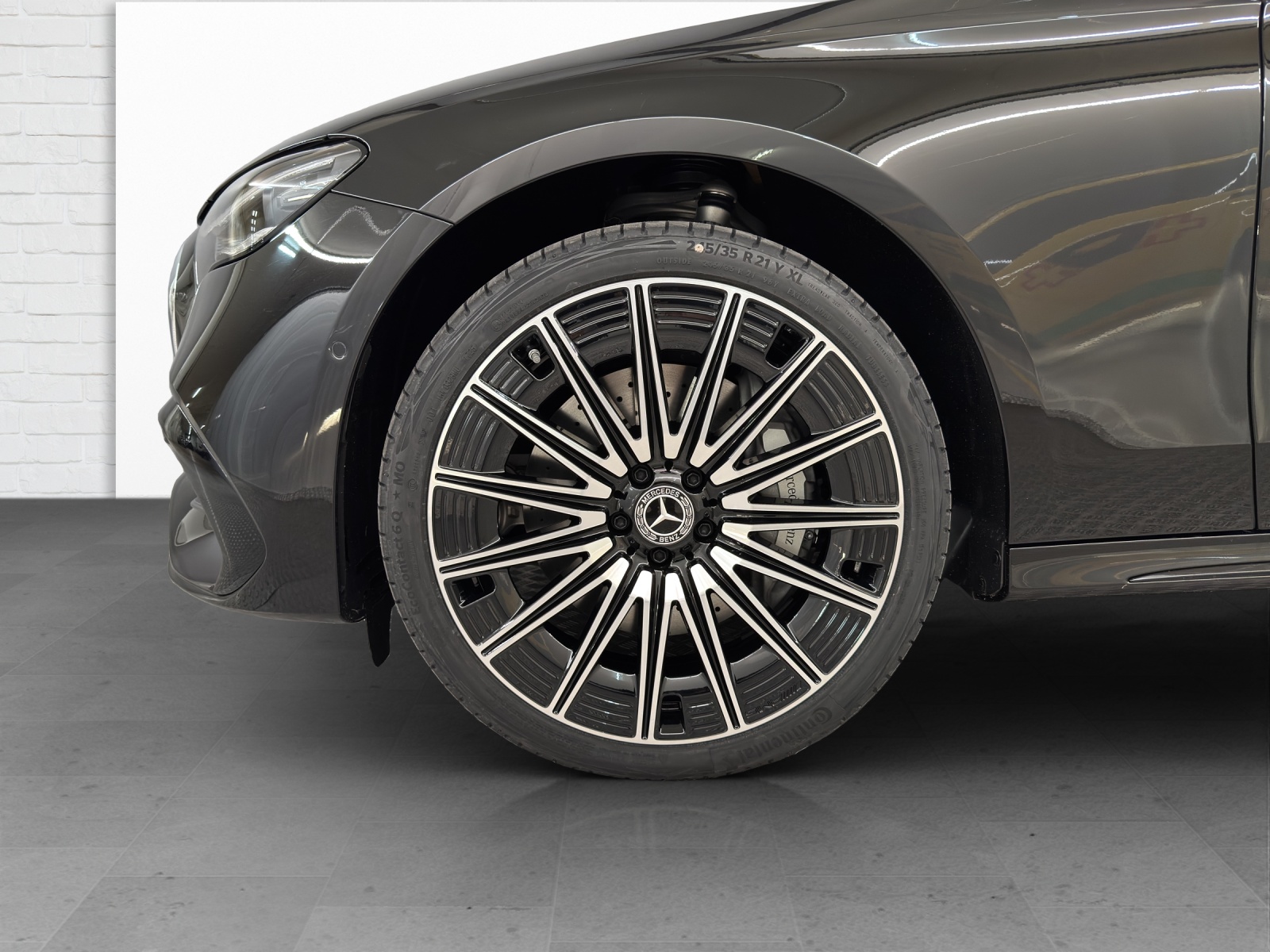 MERCEDES-BENZ E 450 AMG Line 4Matic-image-5