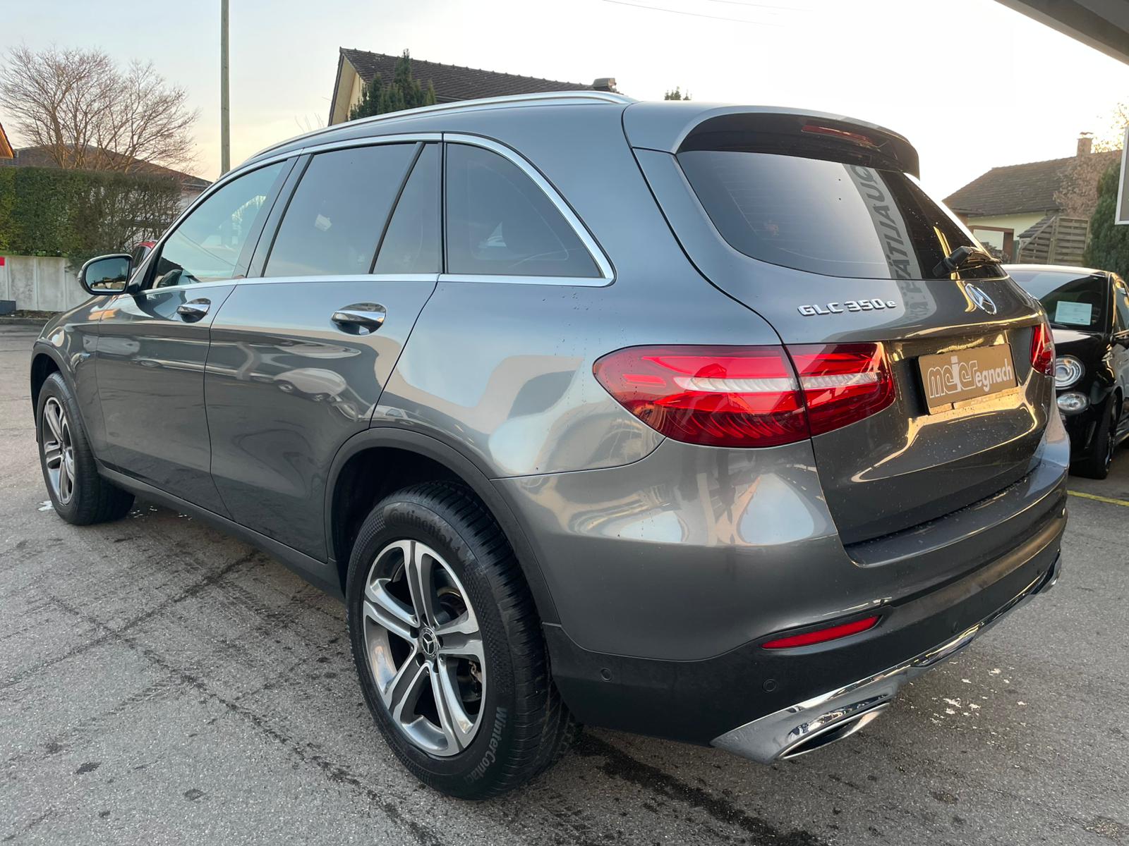 MERCEDES-BENZ GLC 350 e Exclusive 4Matic 7G-Tronic-image-6