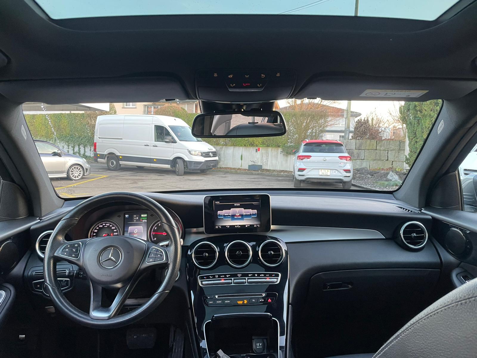 MERCEDES-BENZ GLC 350 e Exclusive 4Matic 7G-Tronic-image-13