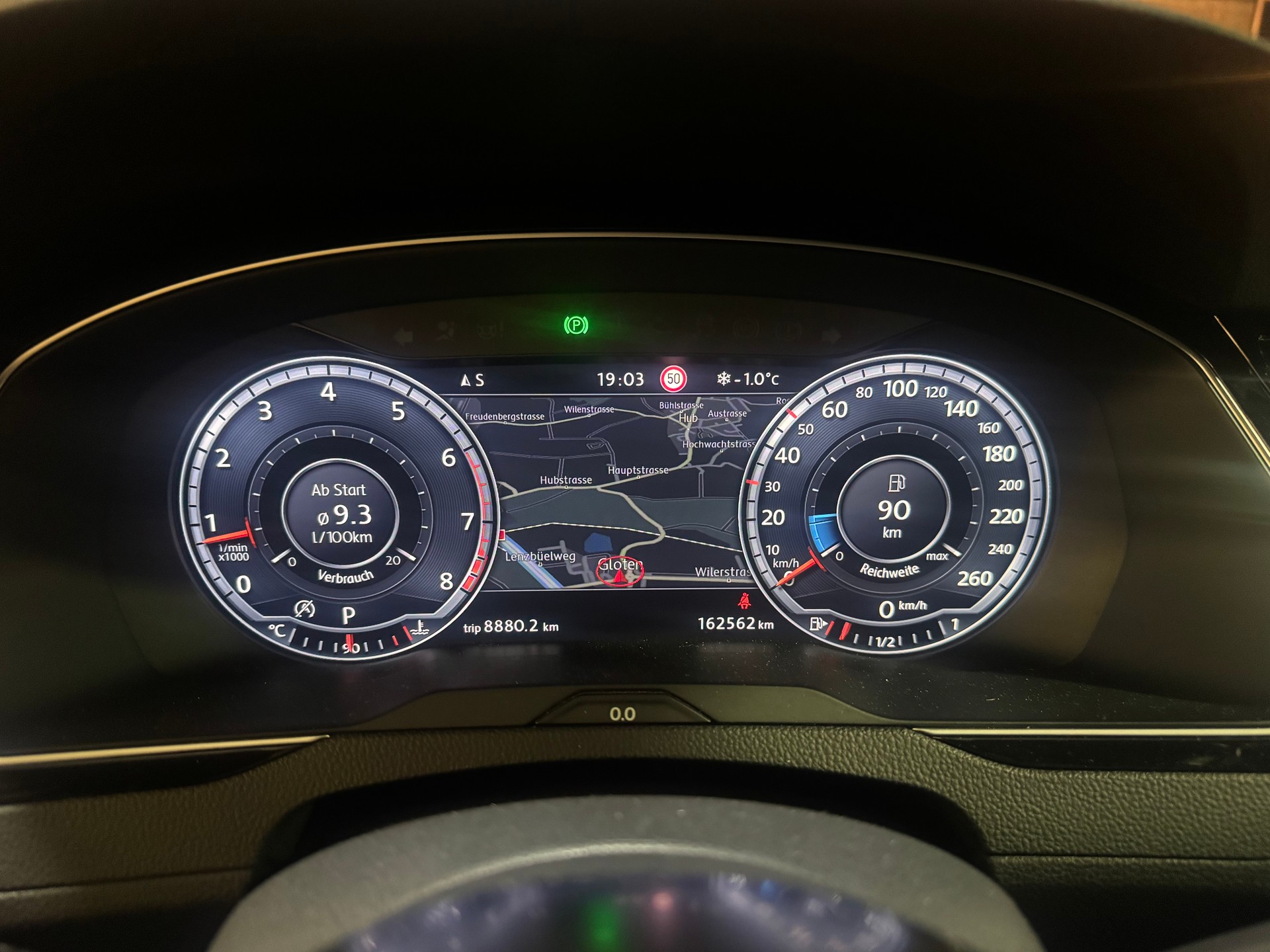 VW Passat Variant 2.0 TSI R-Line ABT 4Motion DSG-image-11