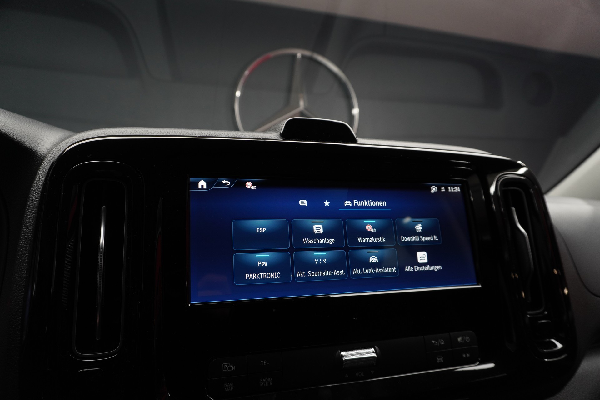 MERCEDES-BENZ Vito 116 CDI Tourer SELECT Family 3200mm-image-8