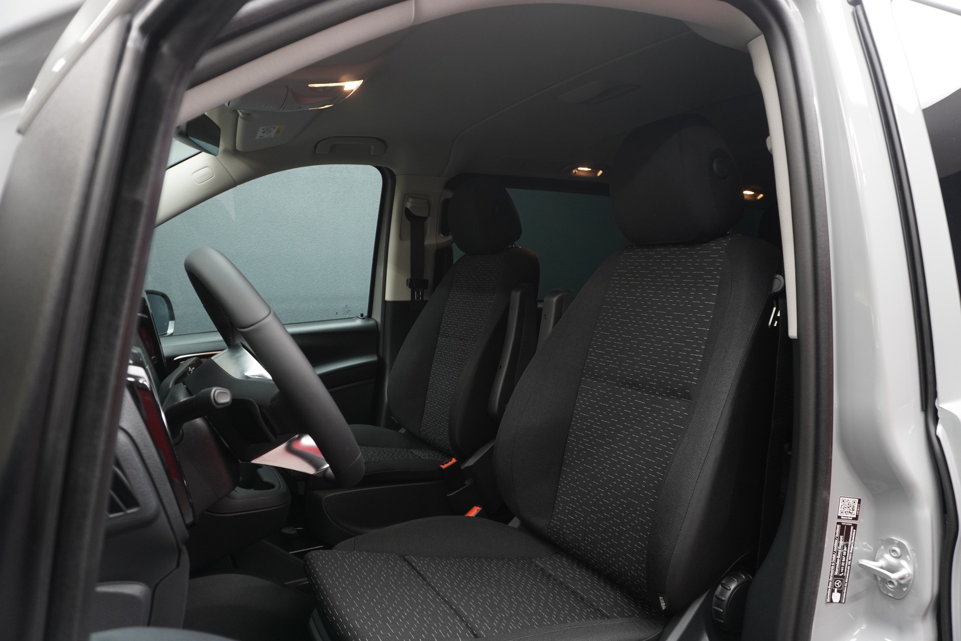MERCEDES-BENZ Vito 116 CDI Tourer SELECT Family 3200mm-image-4