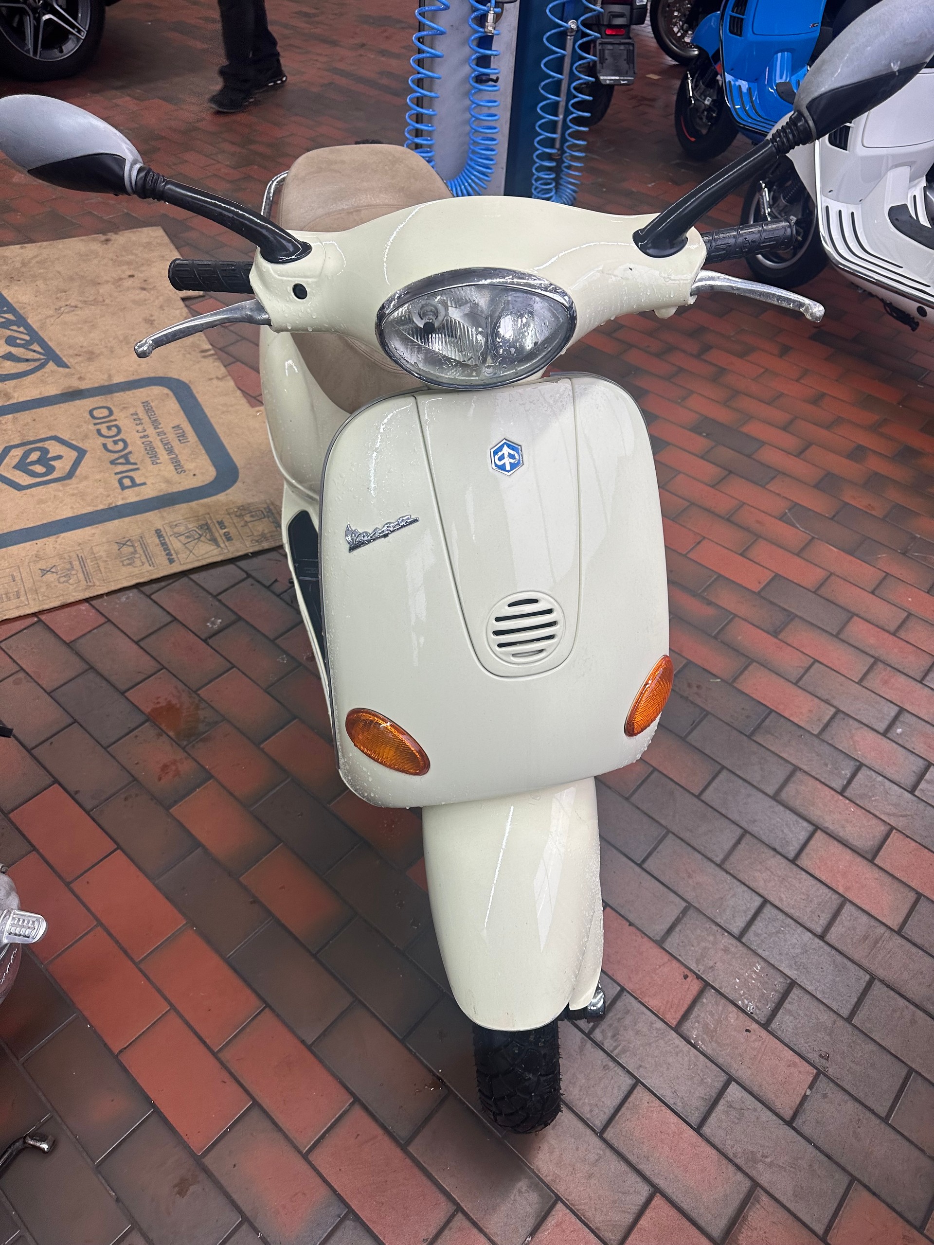 PIAGGIO Vespa 125 ET4 -99