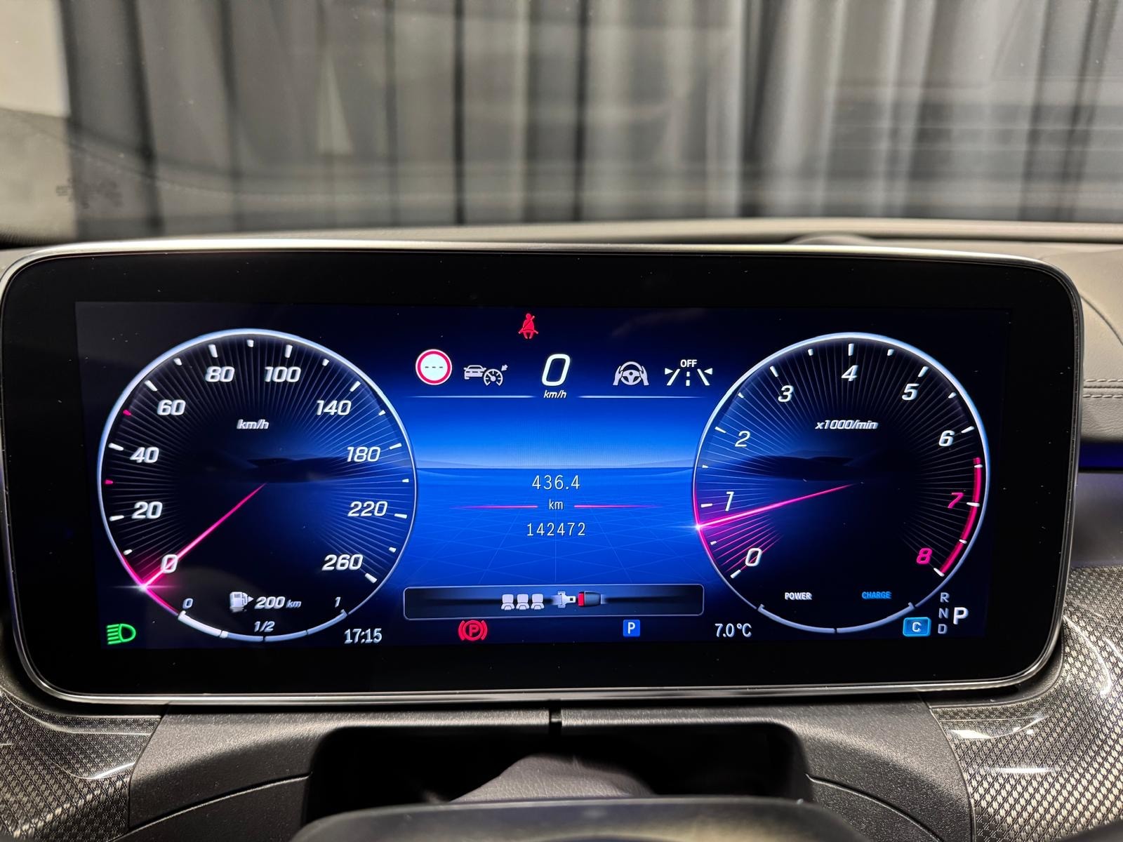 MERCEDES-BENZ C 300 T 4Matic AMG Line(71)(M)-image-11