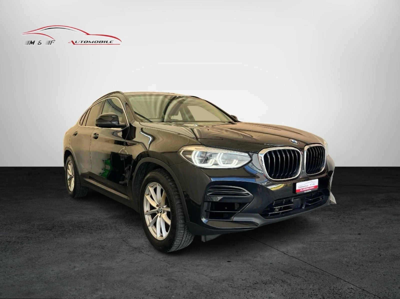 BMW X4 20i xDrive-image-2