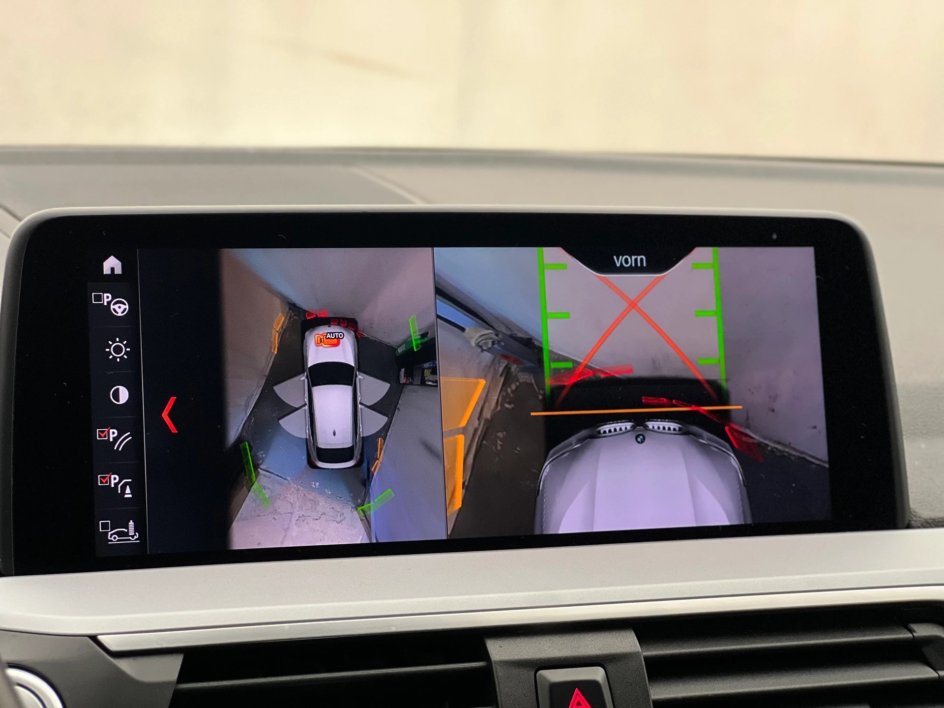BMW X4 20i xDrive-image-14