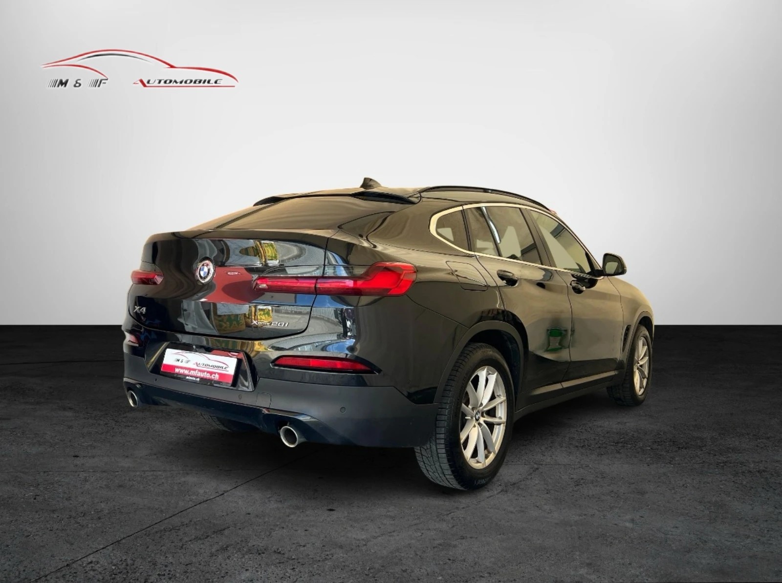 BMW X4 20i xDrive-image-5