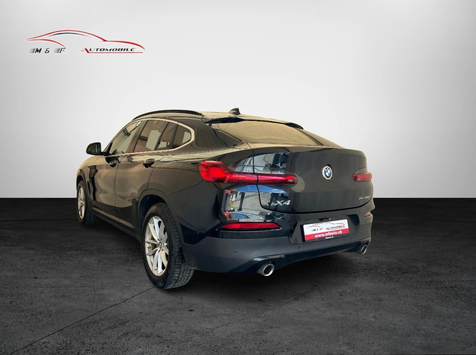 BMW X4 20i xDrive-image-3