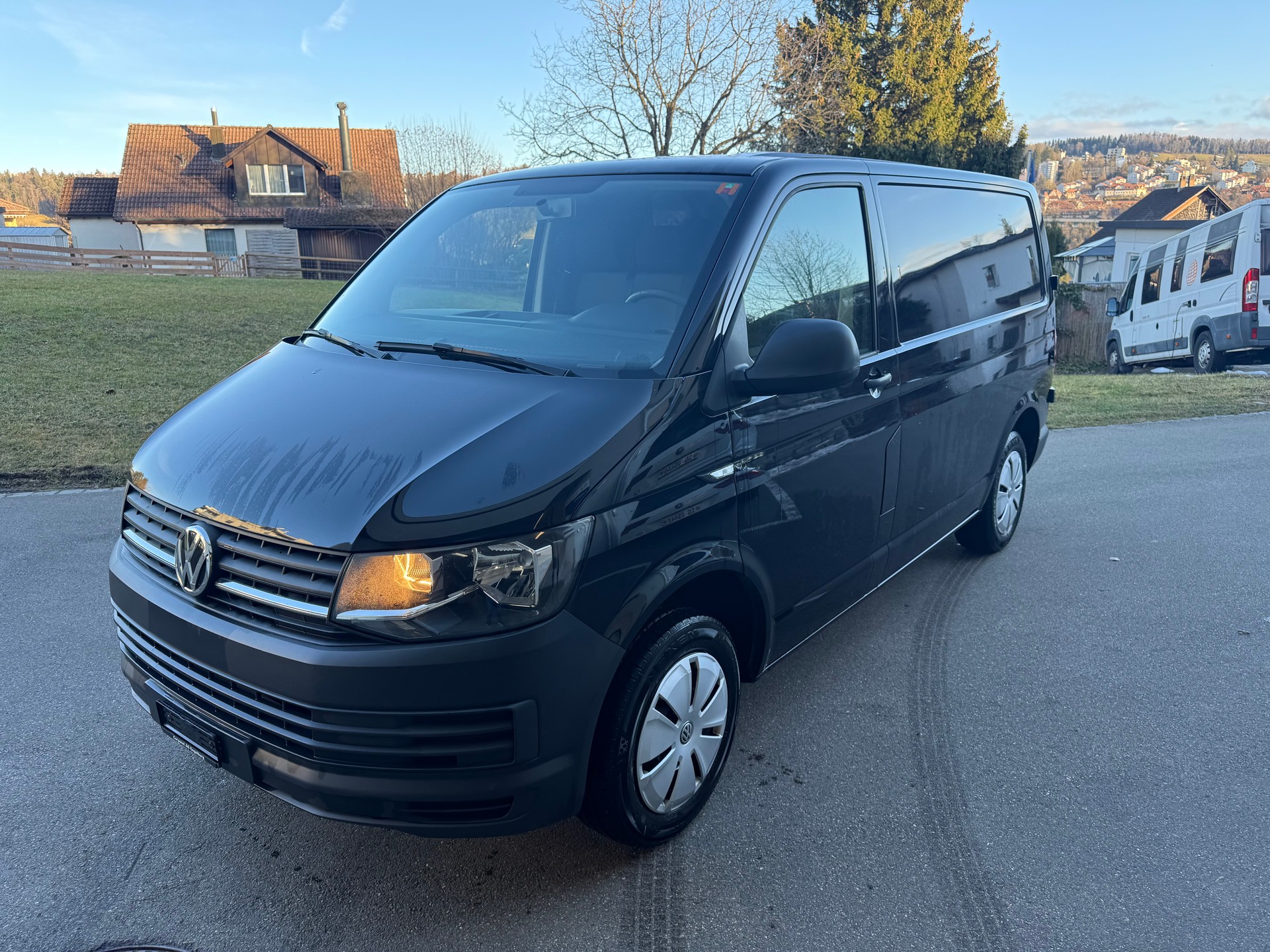 VW T6 2.0 TDI Euro 6-image-0