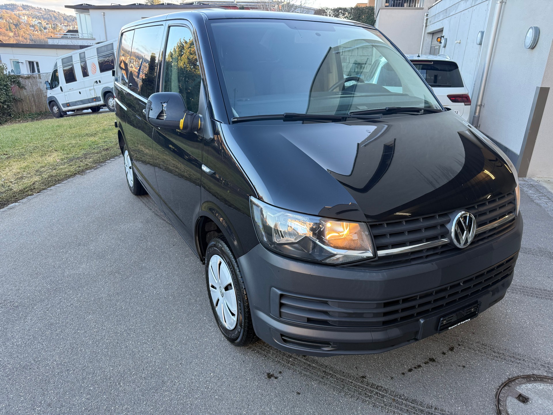 VW T6 2.0 TDI Euro 6-image-2