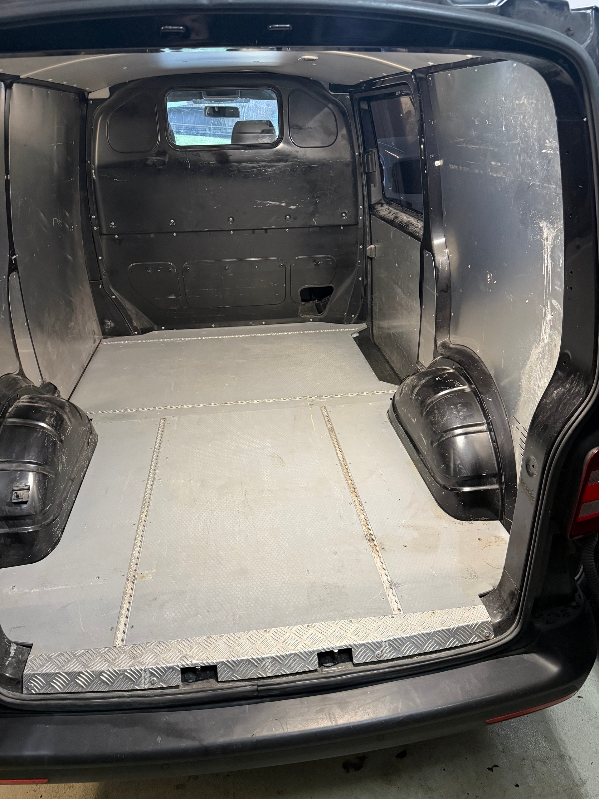 VW T6 2.0 TDI Euro 6-image-8