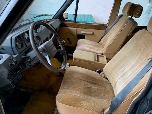 LAND ROVER Range Rover 3.5 DL-image-3
