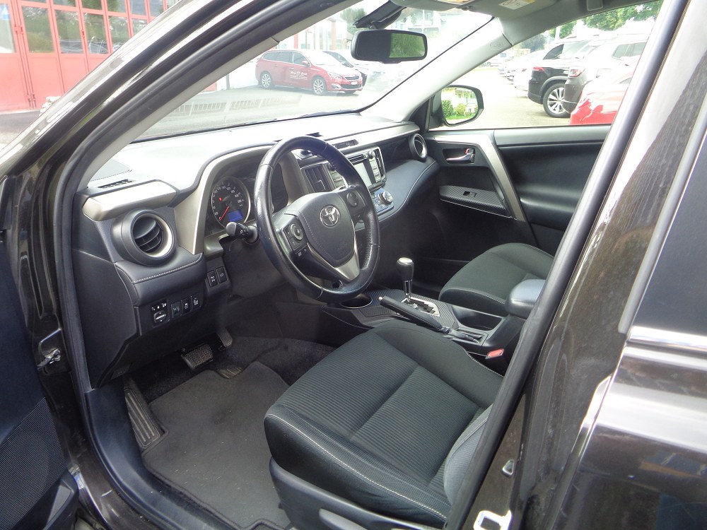 TOYOTA RAV-4 2.0 16V Swiss Trend Multidrive S-image-6