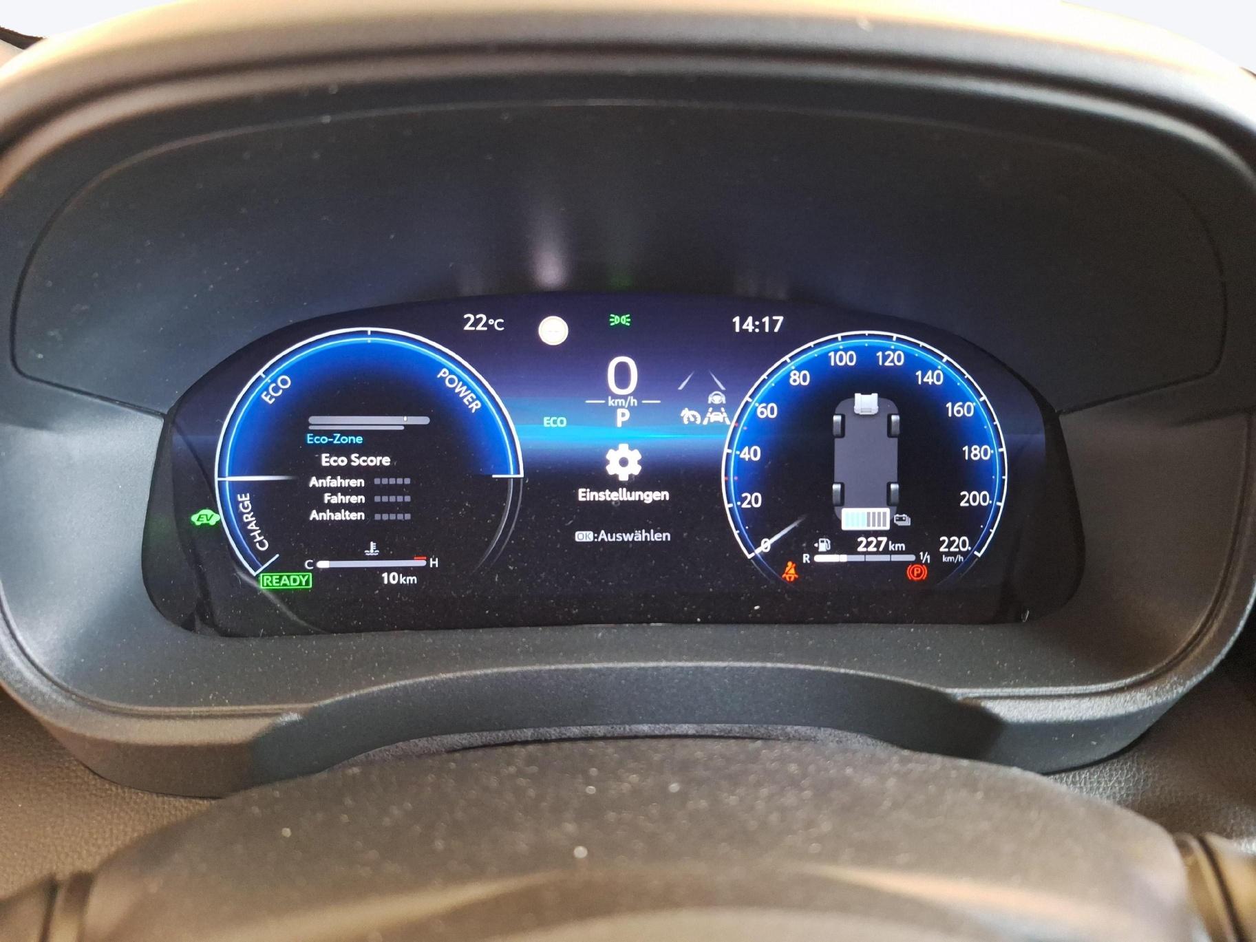 TOYOTA Yaris 1.5 VVT-i HSD Premium-image-14
