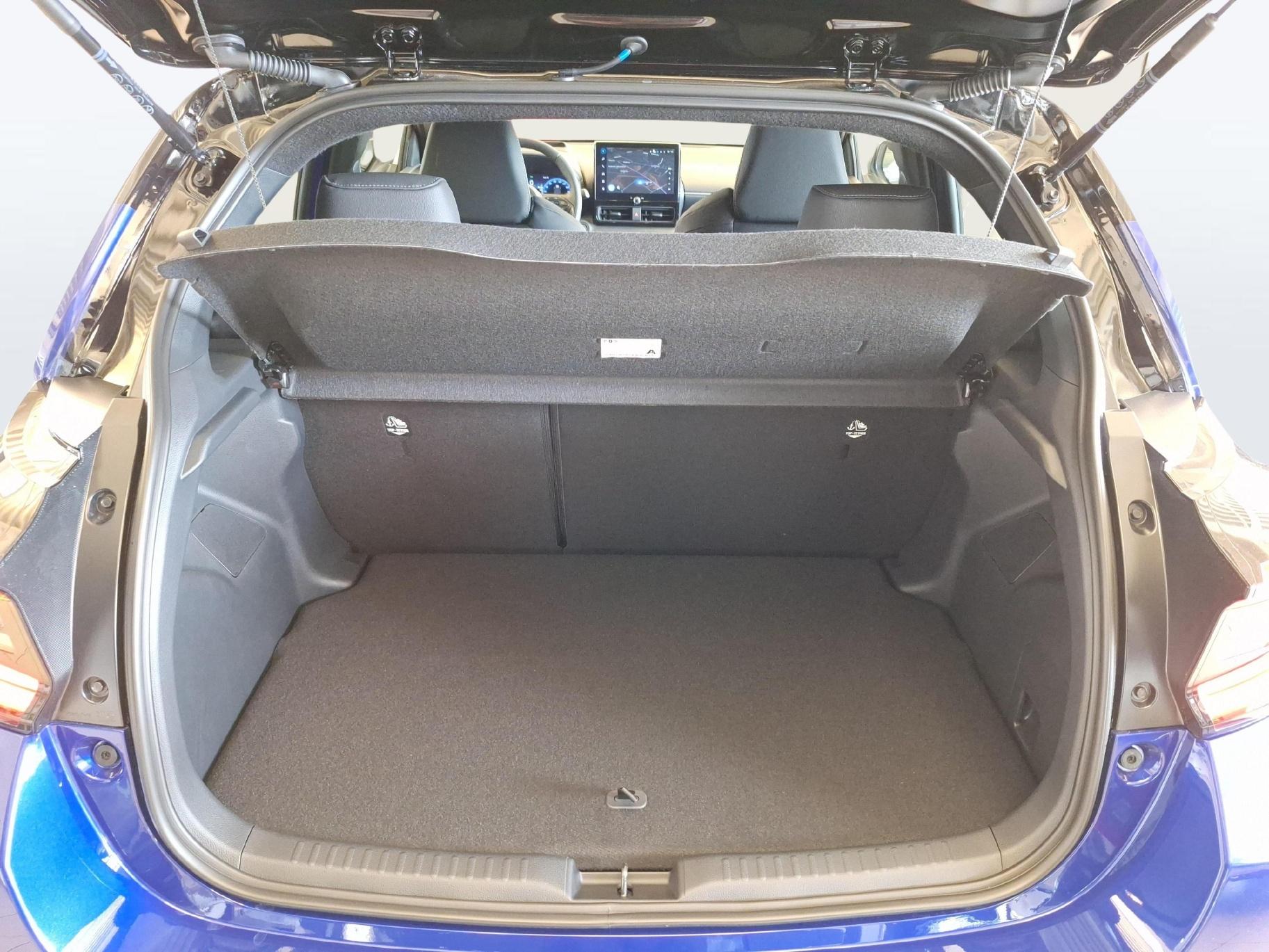 TOYOTA Yaris 1.5 VVT-i HSD Premium-image-10