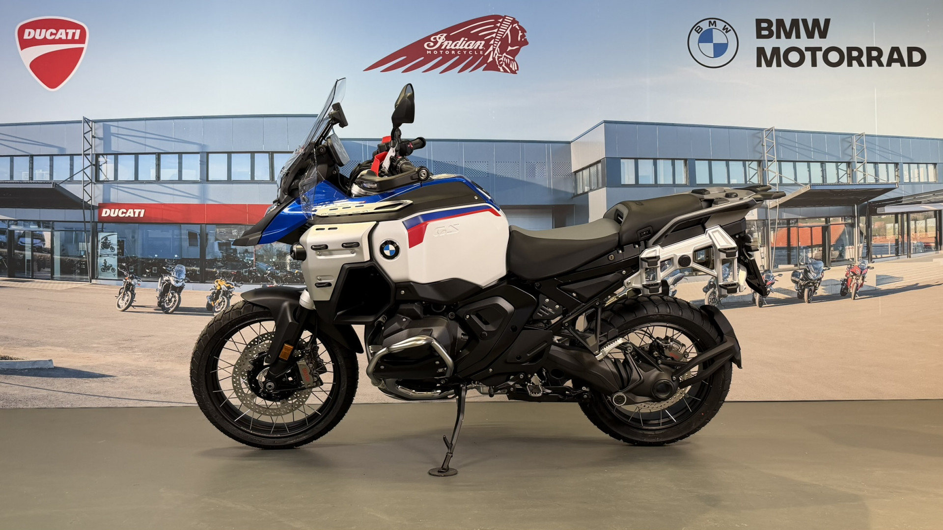 BMW R 1300 GS Adventure ASA *Prime 1'500.- inclus* Leasing à partir de 0.9%-showroom-element-3