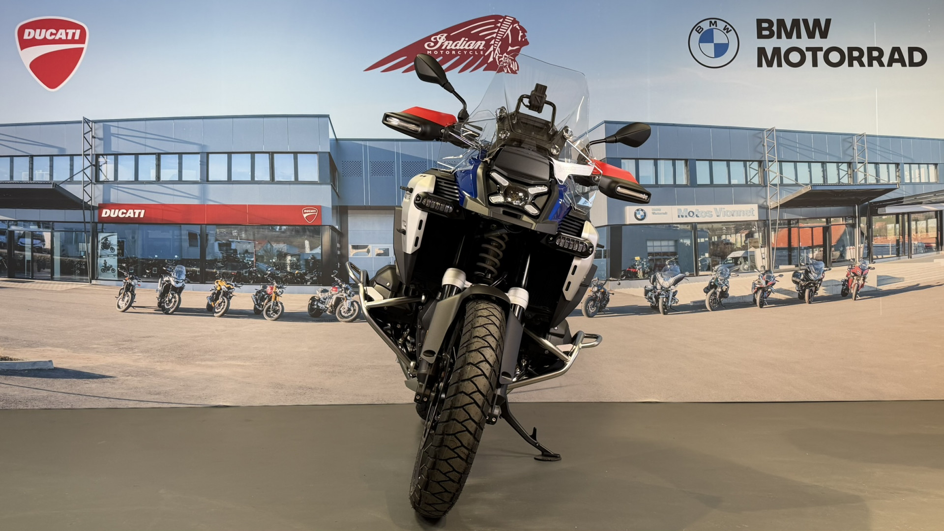 BMW R 1300 GS Adventure ASA *Prime 1'500.- inclus* Leasing à partir de 0.9%-showroom-element-1