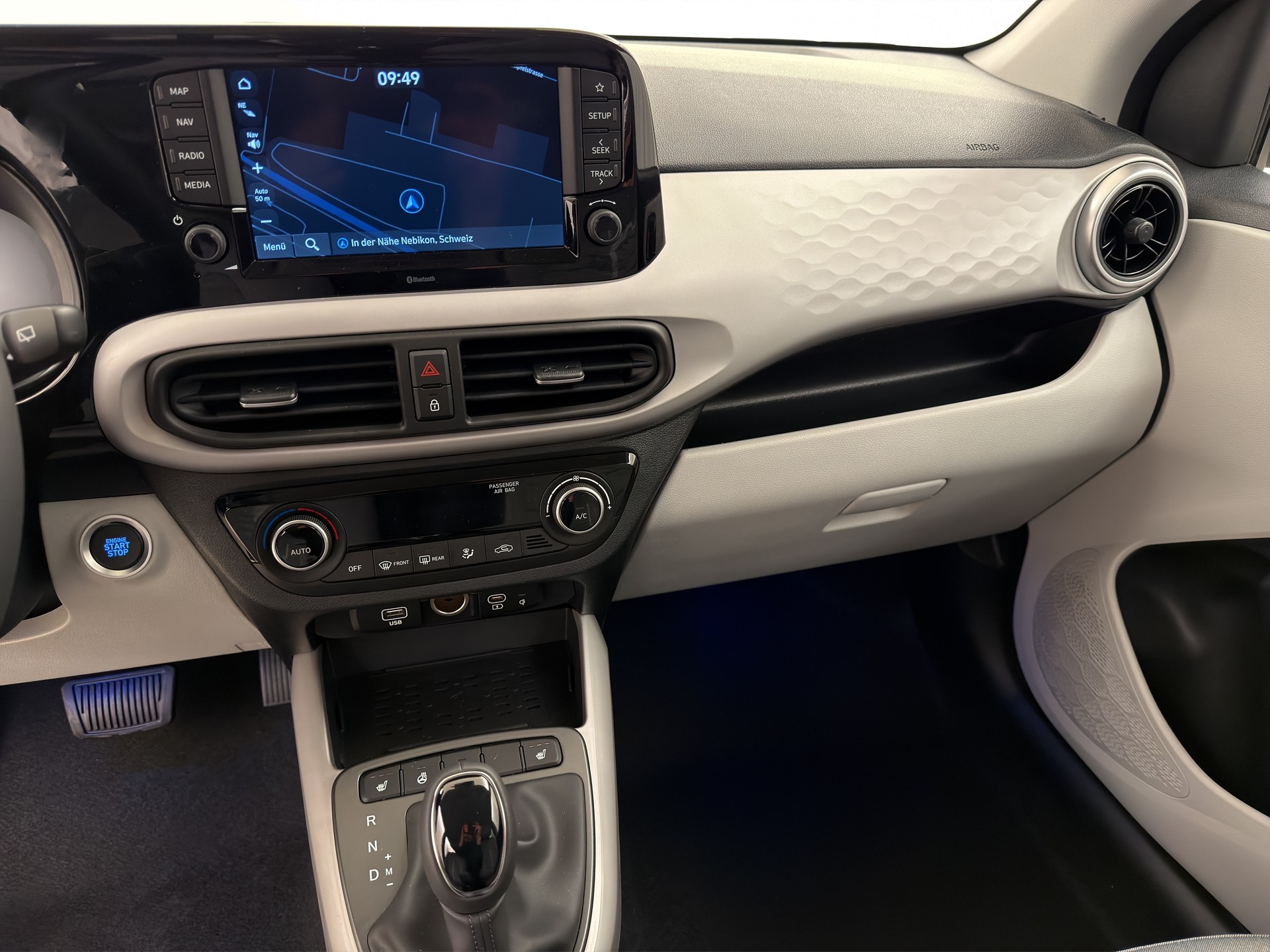 HYUNDAI i10 1.2 Vertex-image-7