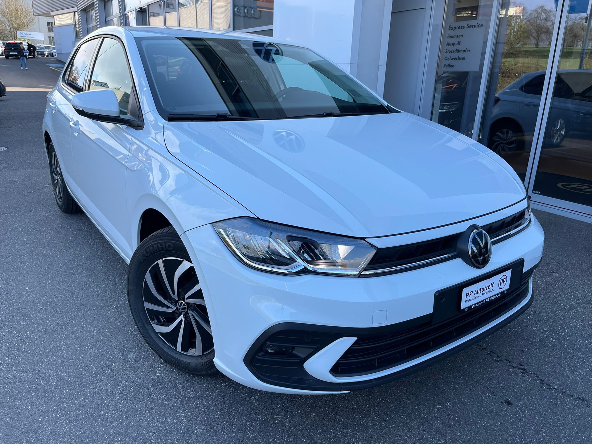 VW Polo 1.0 TSI Life DSG-image-1