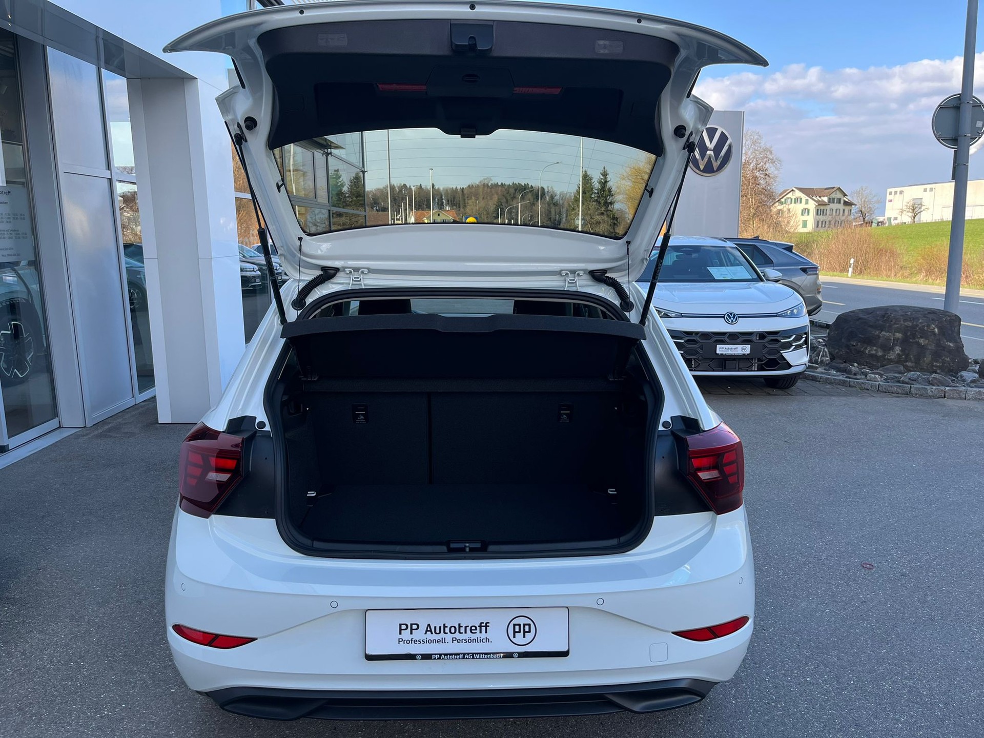 VW Polo 1.0 TSI Life DSG-image-4