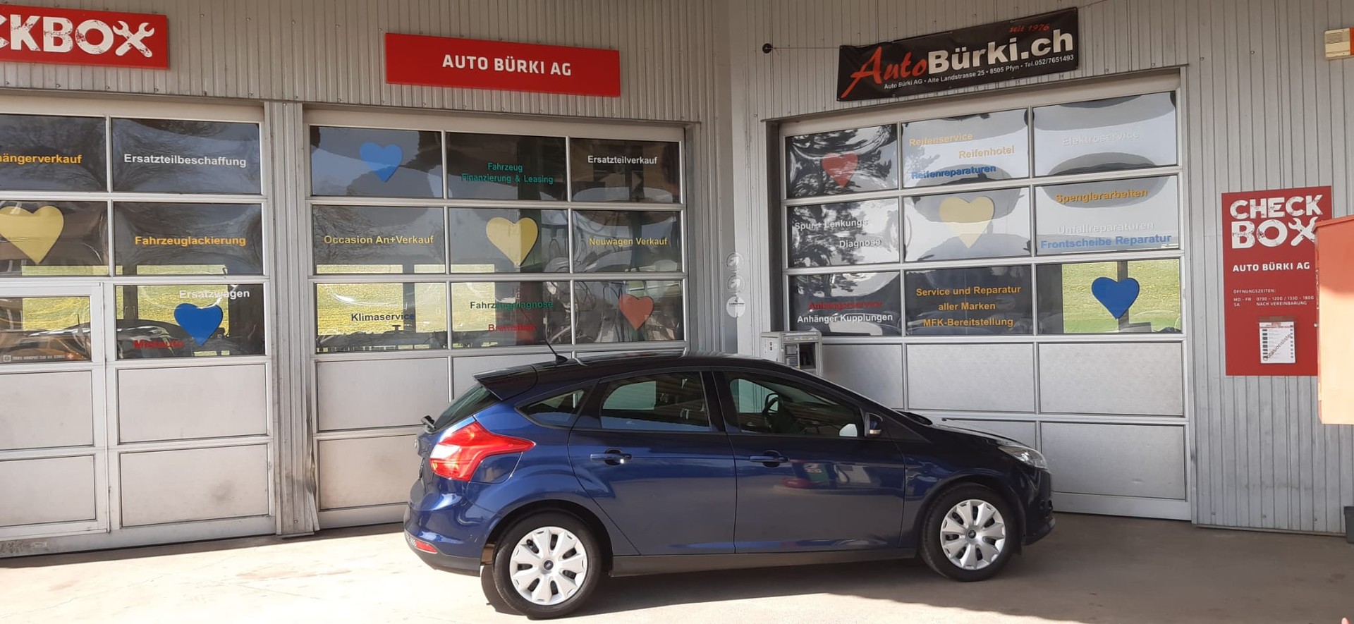 FORD Focus 1.6i VCT Ambiente-image-4