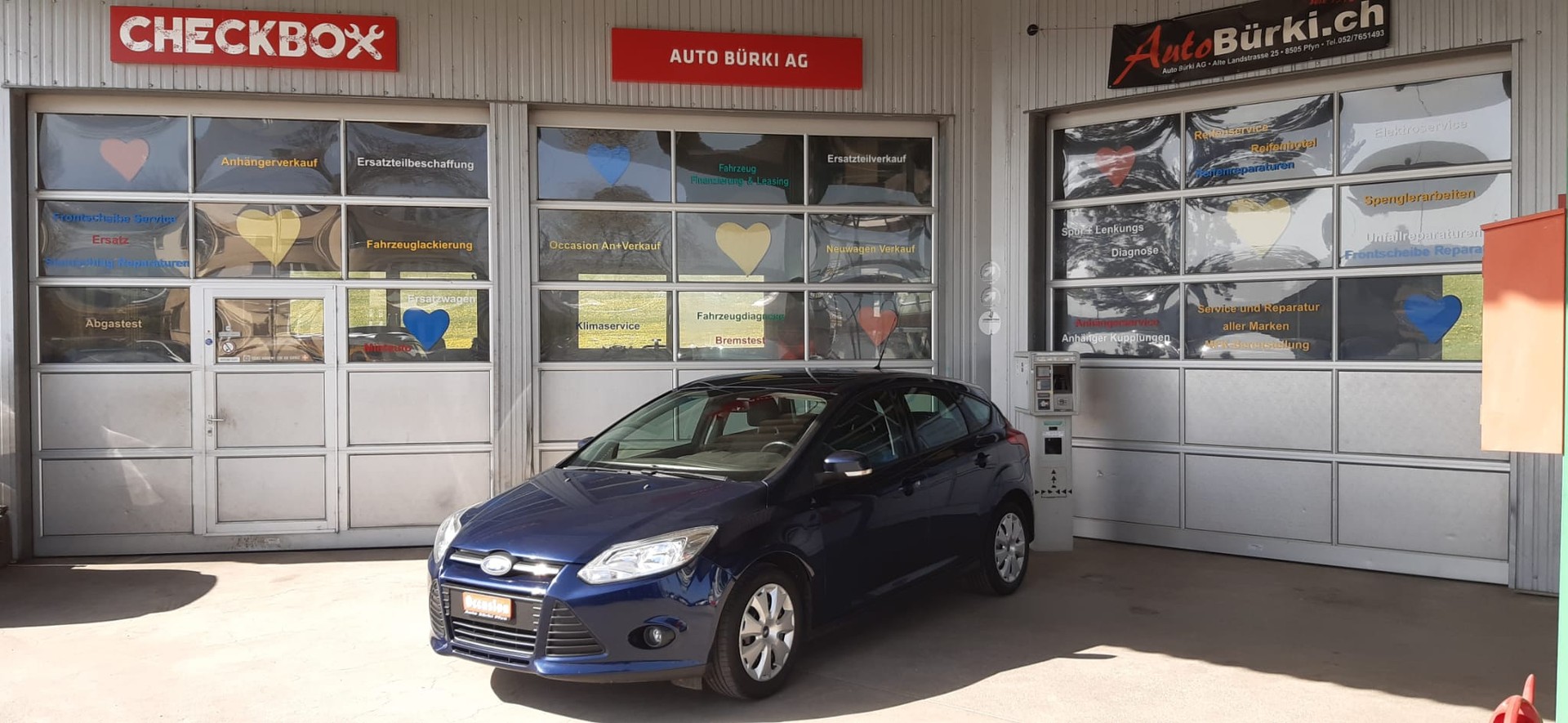 FORD Focus 1.6i VCT Ambiente-image-1