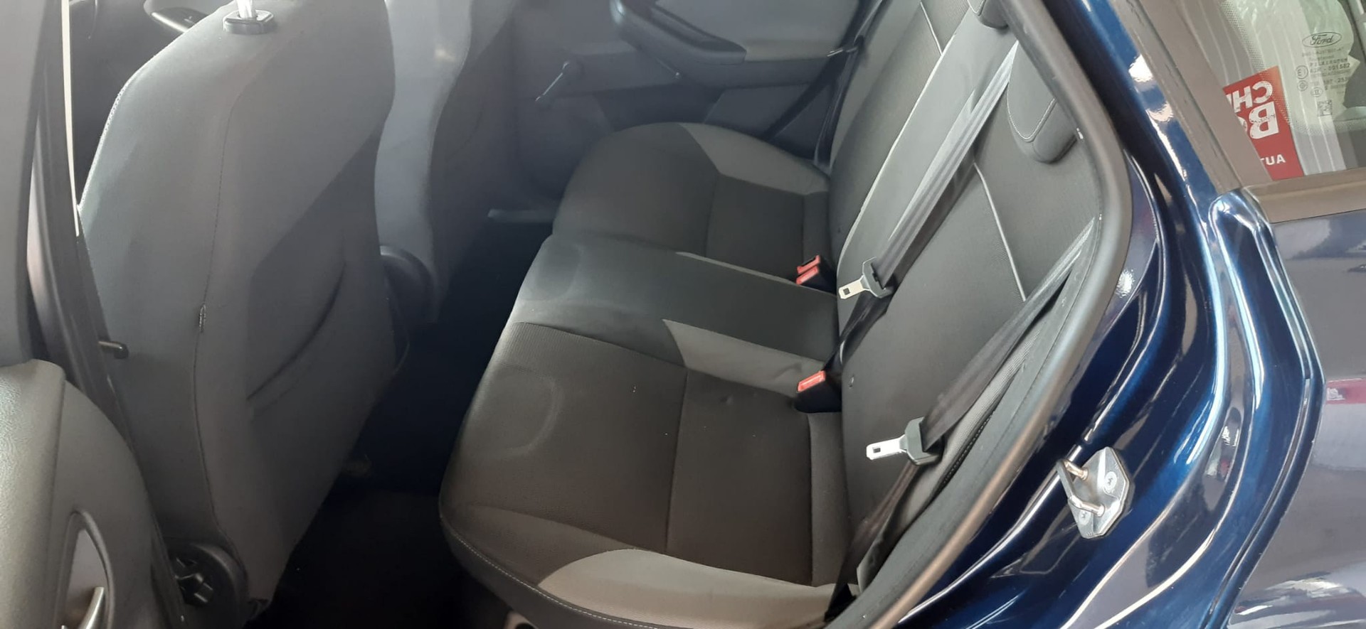 FORD Focus 1.6i VCT Ambiente-image-12