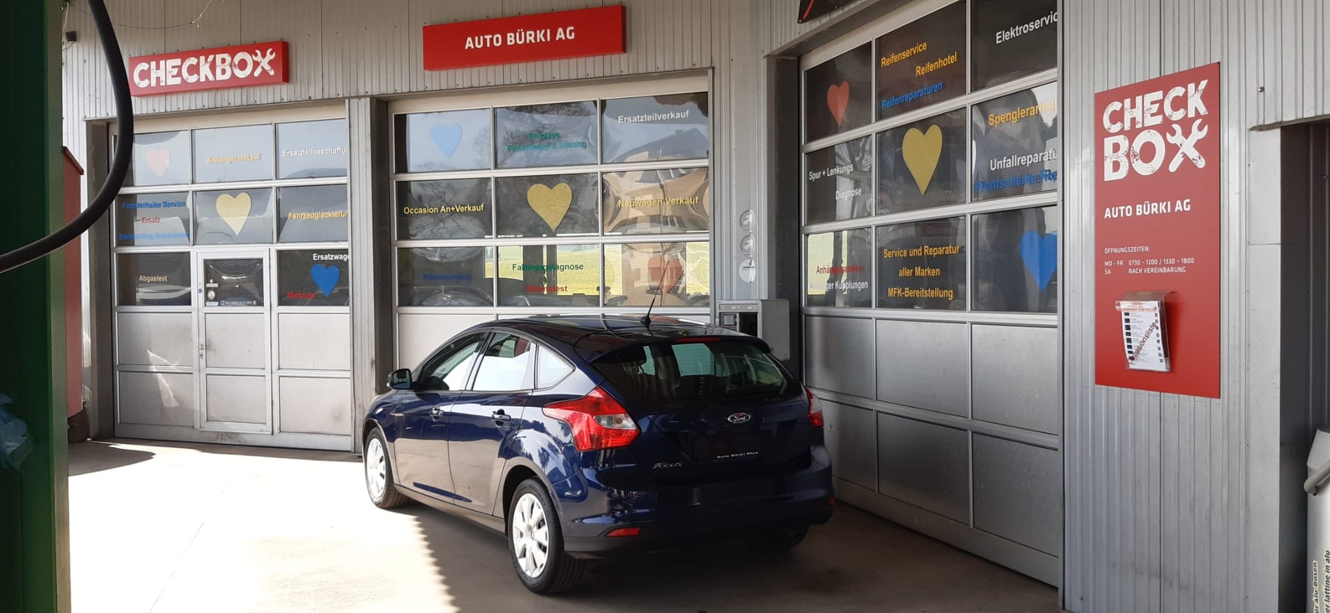 FORD Focus 1.6i VCT Ambiente-image-7