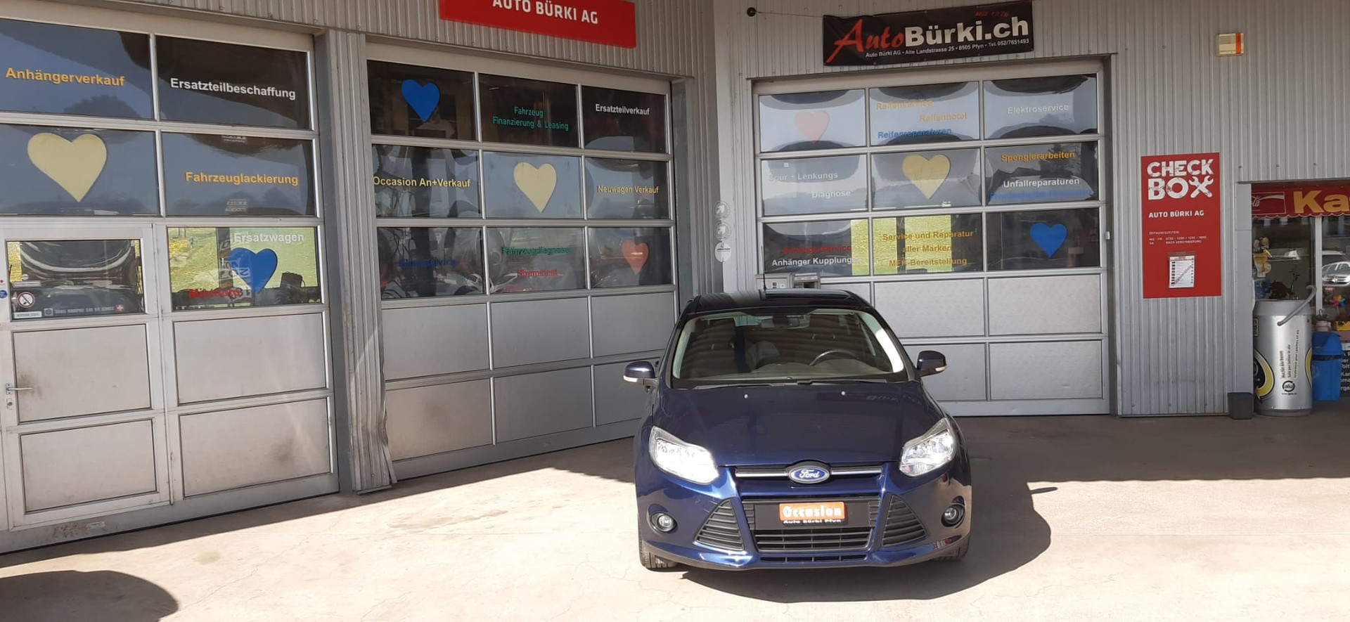 FORD Focus 1.6i VCT Ambiente-image-2