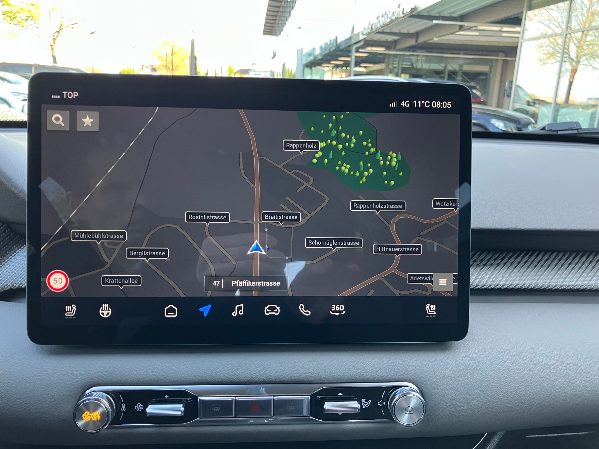 MG 4 EV 64kWh Premium Facelift-image-10