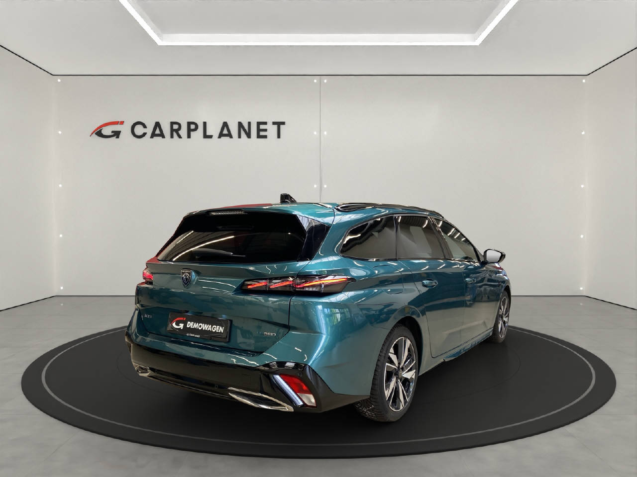 PEUGEOT 308 SW 1.6 PHEV 225 GT-image-3