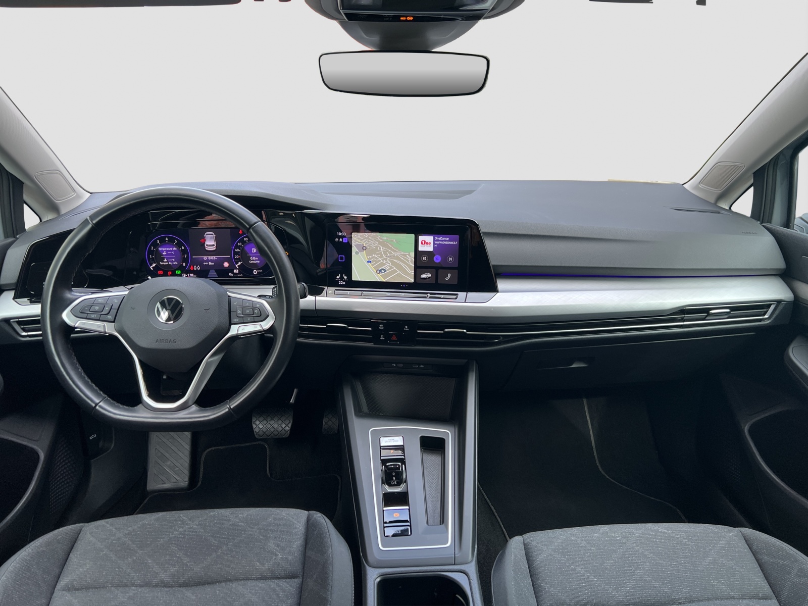 VW Golf 1.0 eTSI mHEV ACTLife DSG-image-8