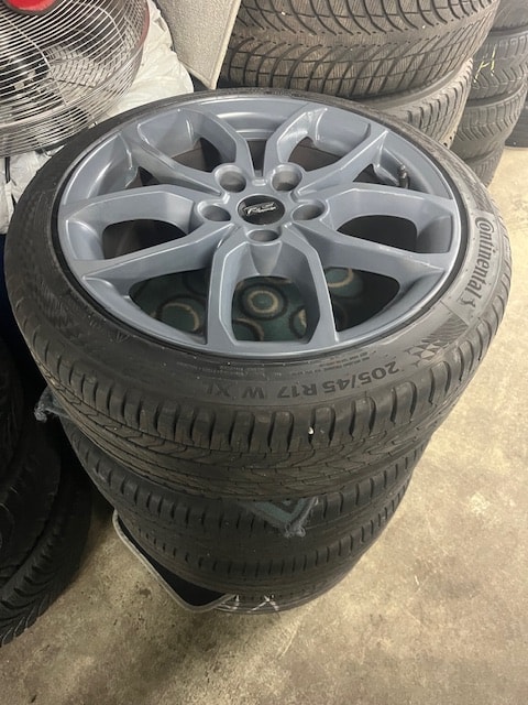 RENAULT Clio 1.6 T RS 200 EDC-image-14