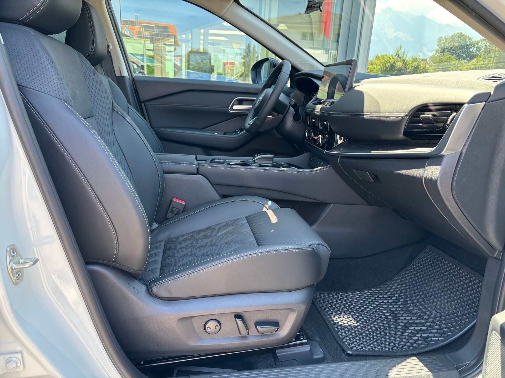 NISSAN X-Trail 1.5 VC e-Power 4WD Tekna+-image-7