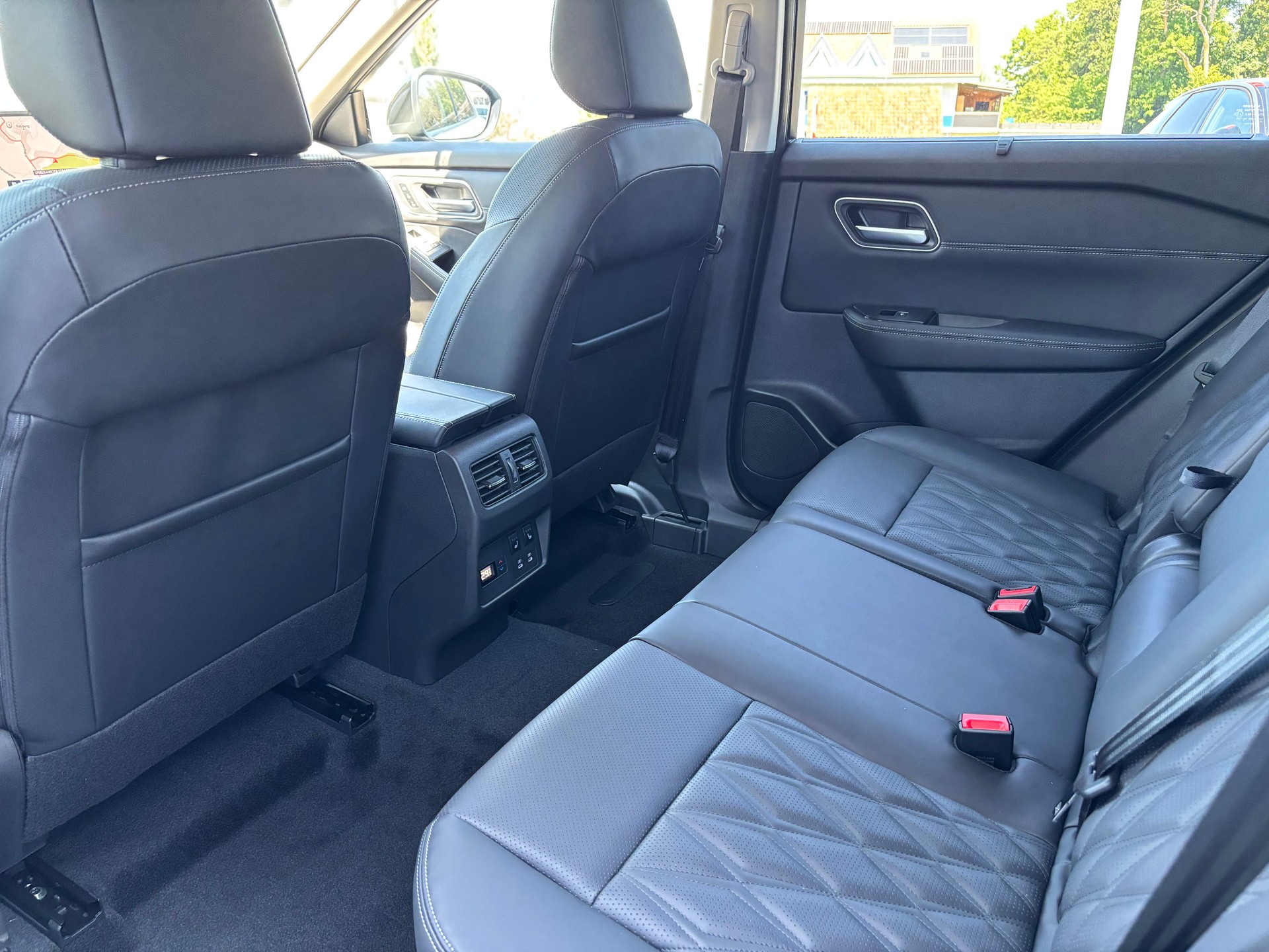 NISSAN X-Trail 1.5 VC e-Power 4WD Tekna+-image-8