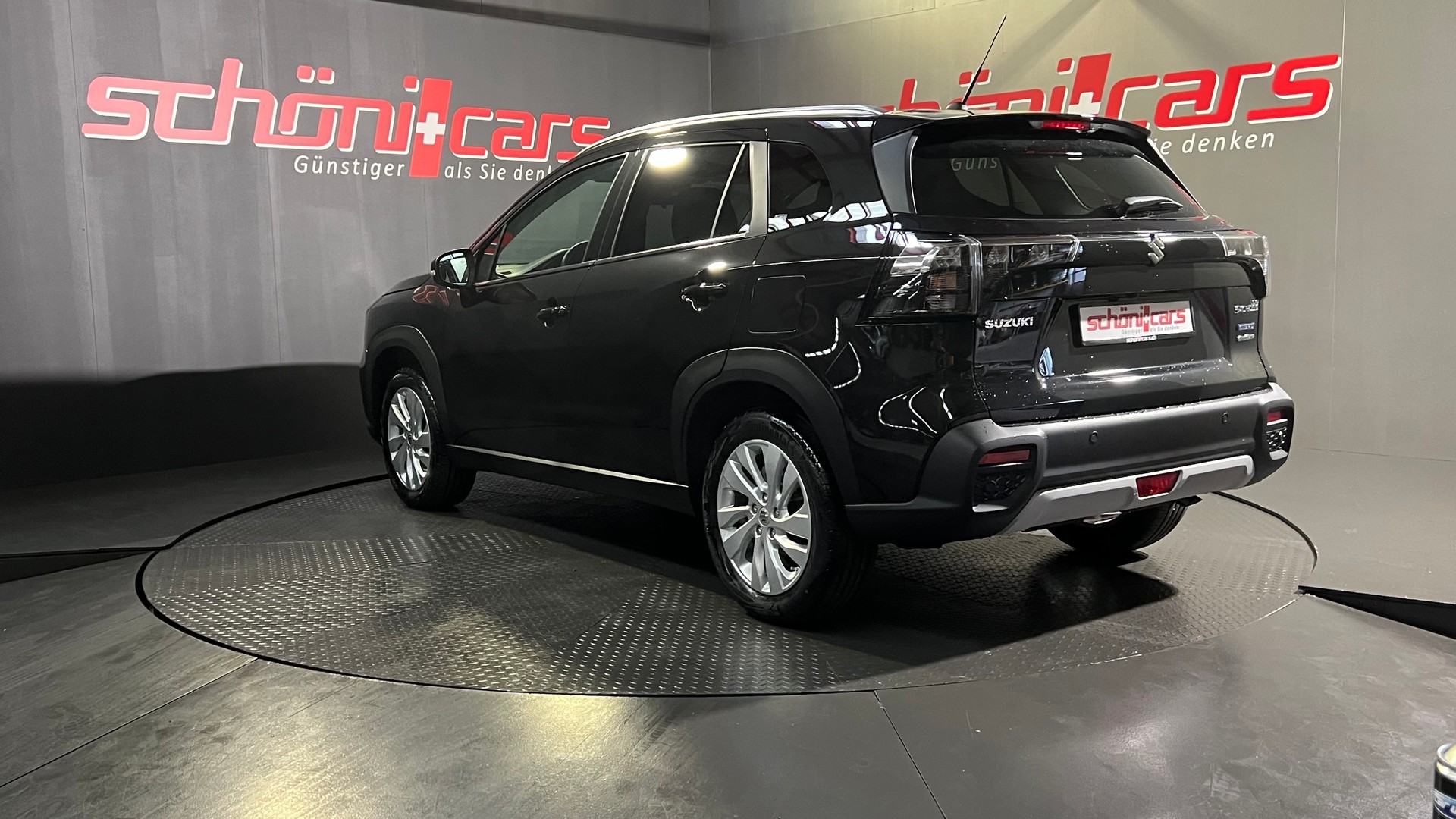 SUZUKI S-Cross 1.4 16V Compact+ MHD Automatic-image-3