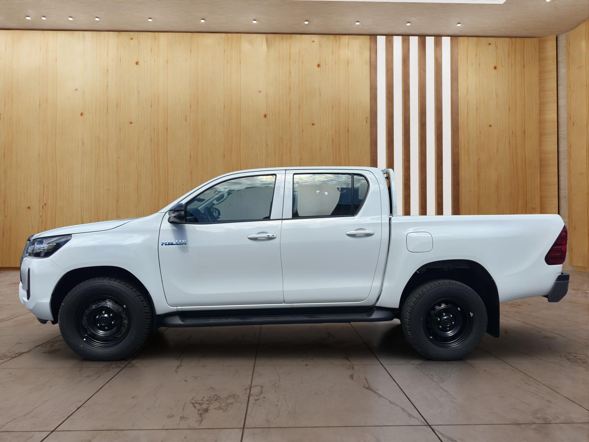 TOYOTA Hilux Double Cab.-Pick-up 2.8 D-4D 204 Comfort-showroom-element-2
