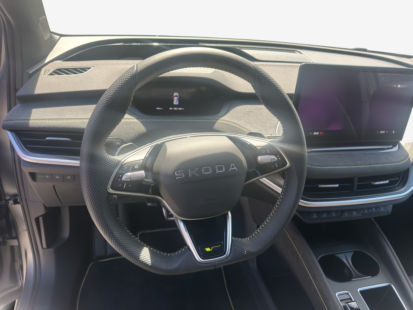 SKODA Elroq RS Matt Edition 4x4-image-9