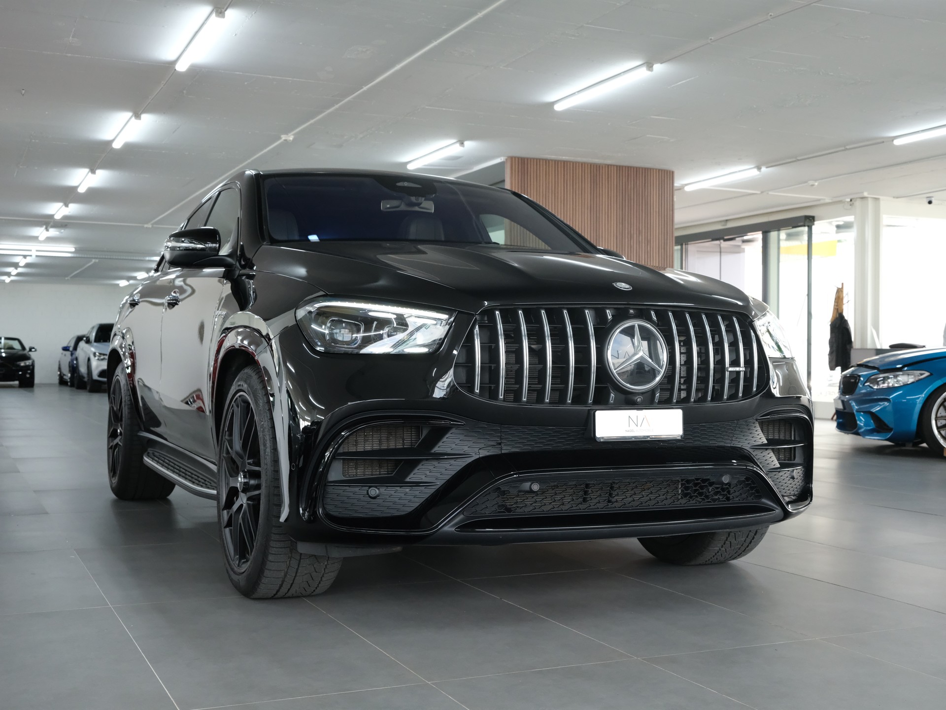 MERCEDES-BENZ GLE Coupé 63 S AMG 4Matic+ Speedshift *Burmester* *Carbon Packet* *Werksgarantie*-showroom-element-1