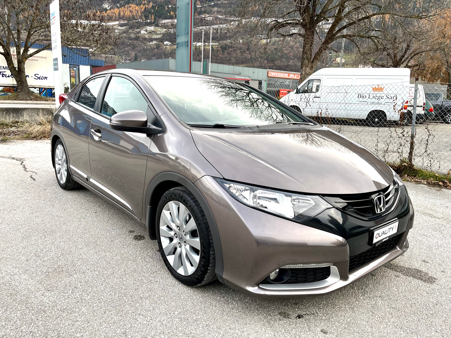 HONDA Civic 1.8i Executive-image-0