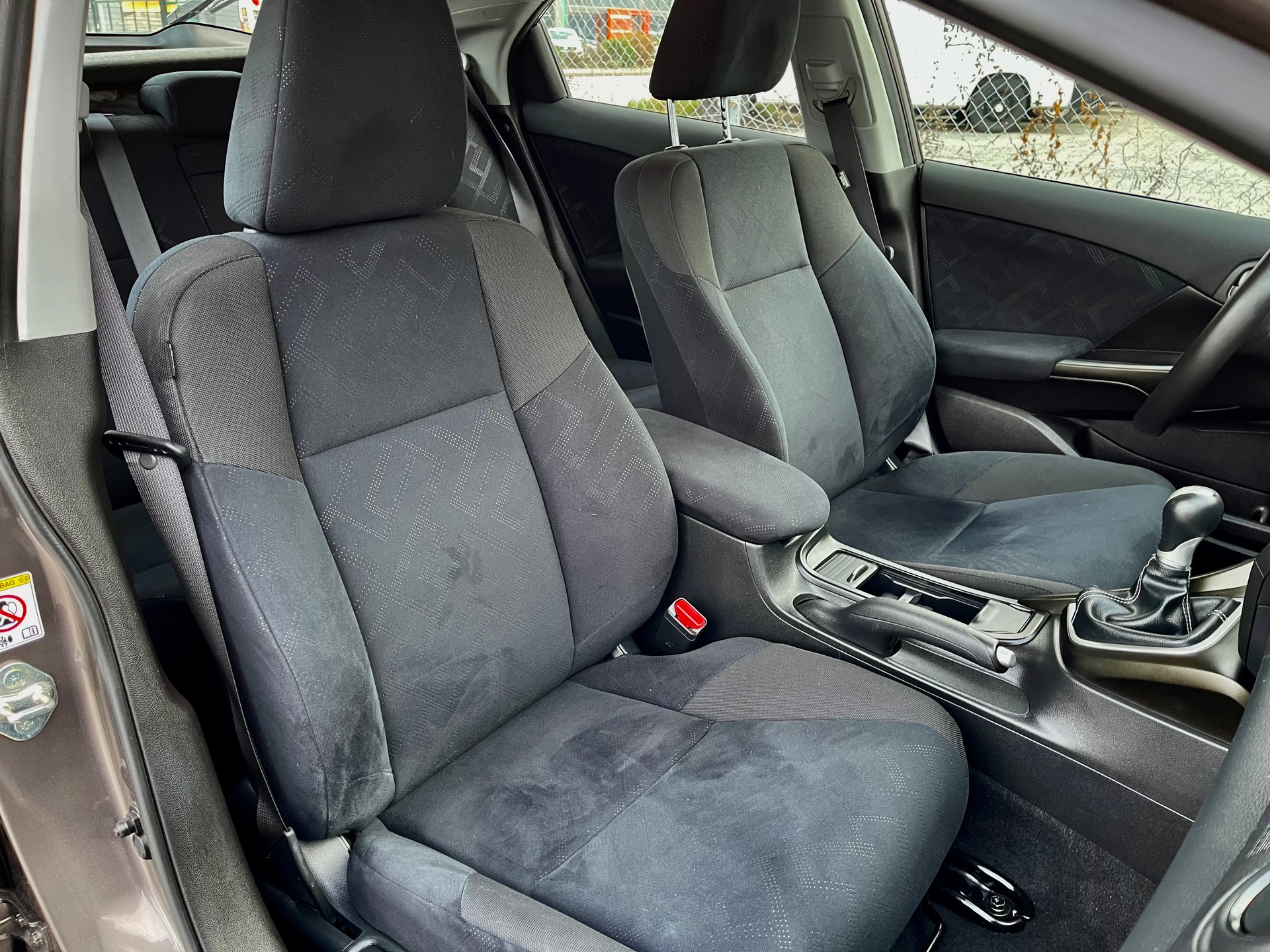 HONDA Civic 1.8i Executive-image-10