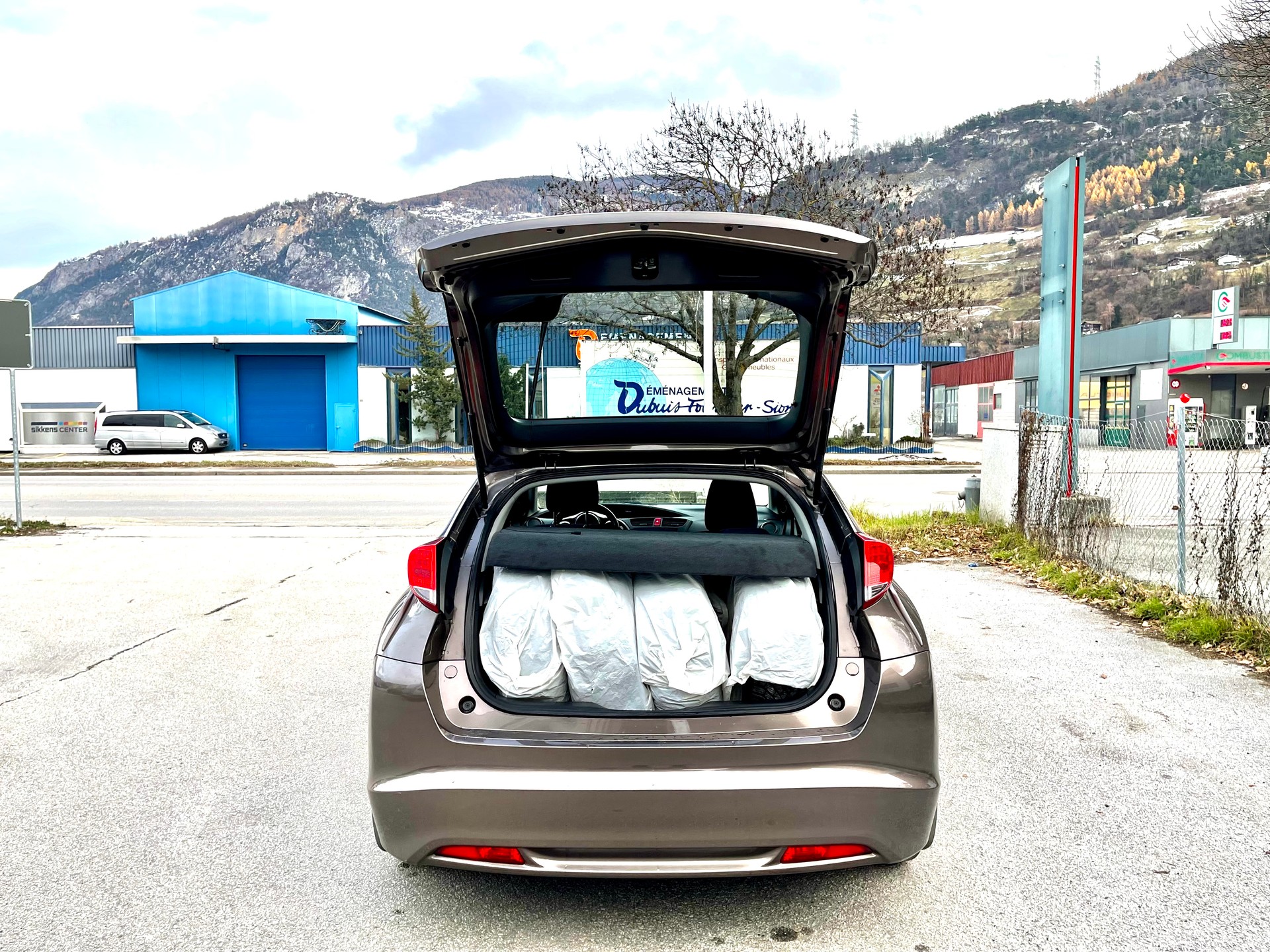 HONDA Civic 1.8i Executive-image-28