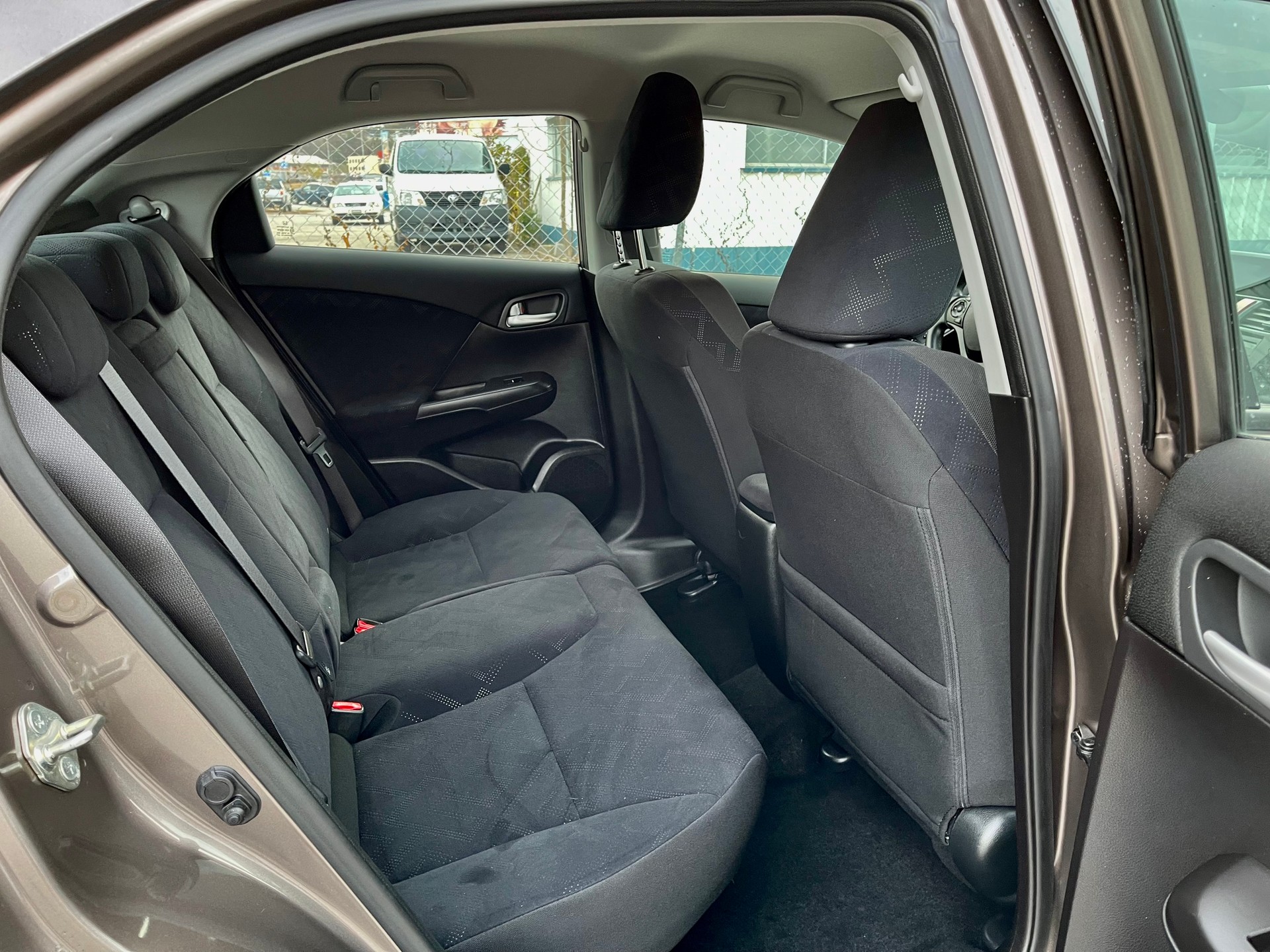HONDA Civic 1.8i Executive-image-20