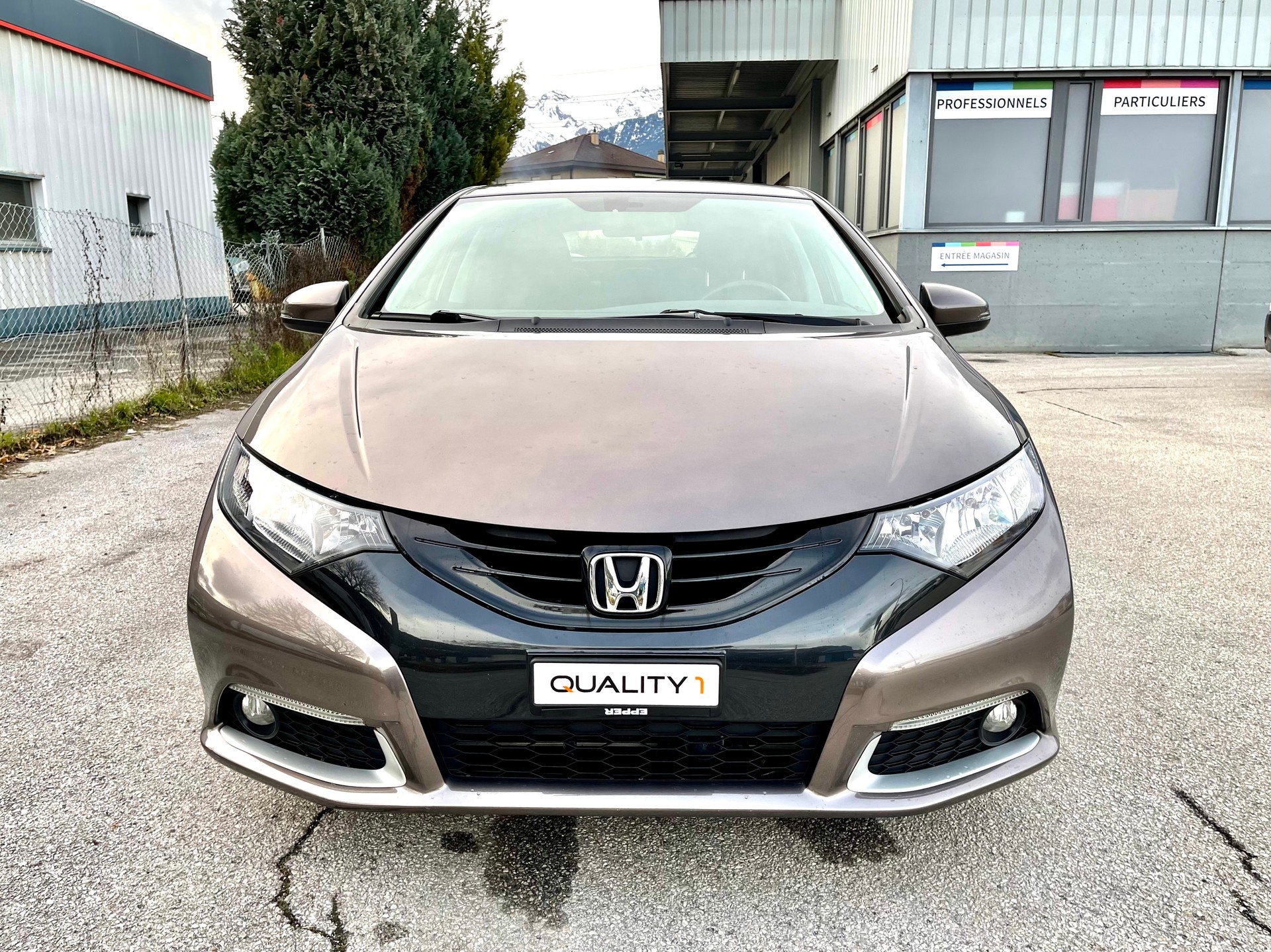 HONDA Civic 1.8i Executive-image-4