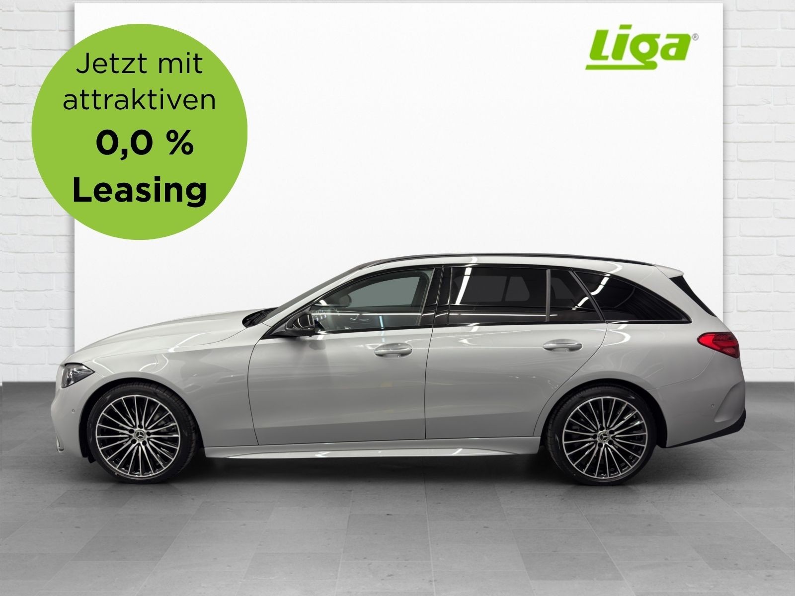 MERCEDES-BENZ C 220 d AMG Line 4Matic T- Modell Swiss Star-image-0