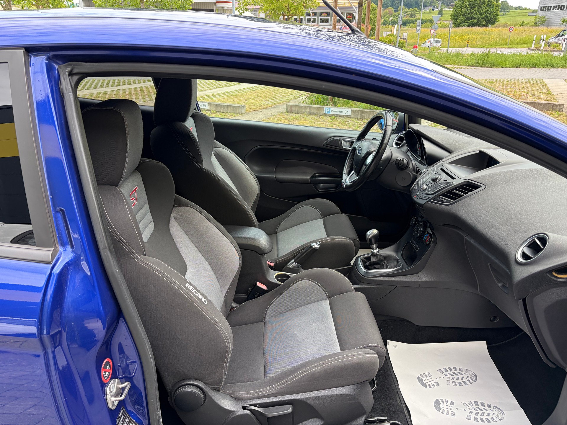 FORD Fiesta 1.6 SCTi ST-2-image-9