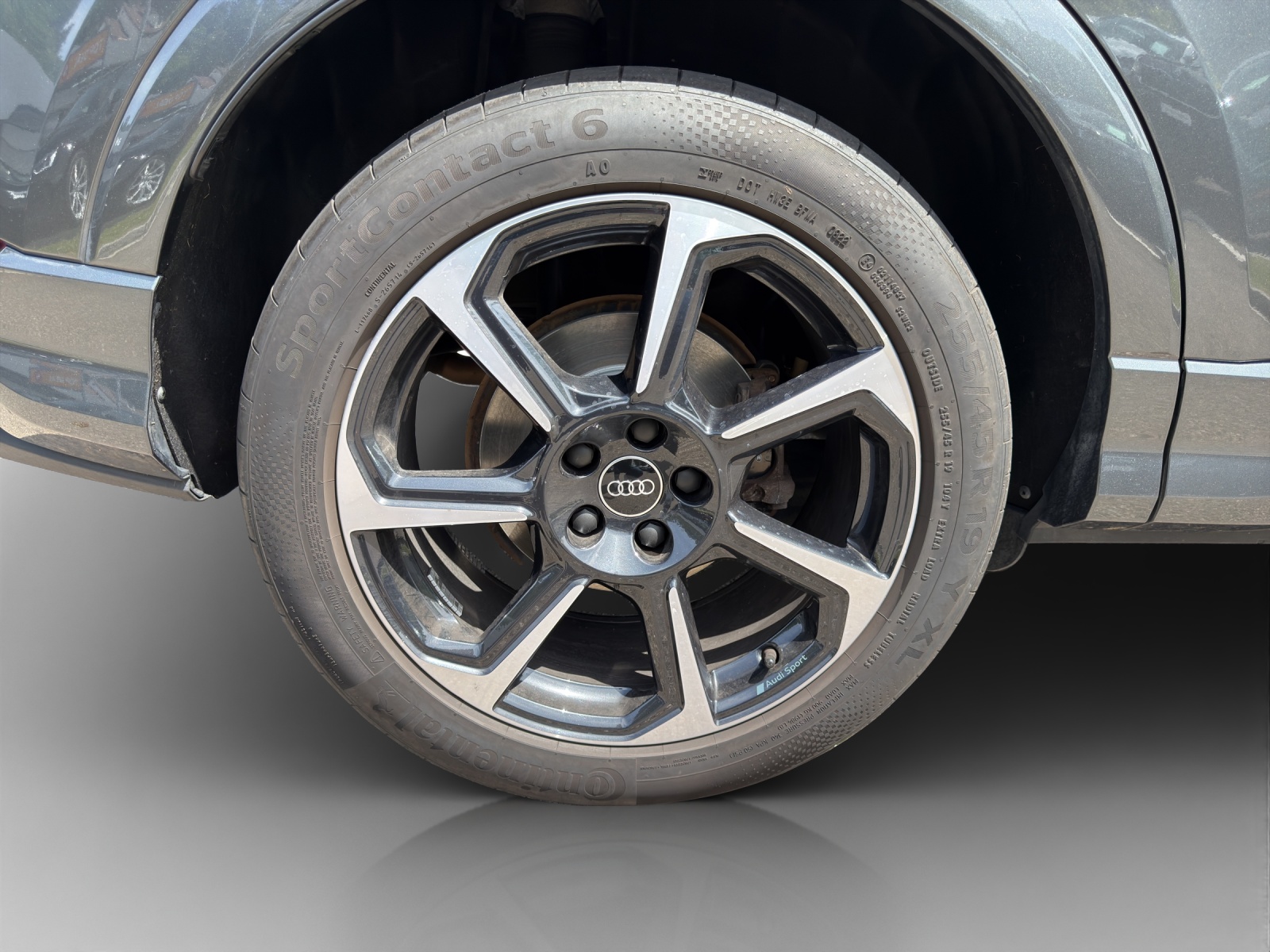 AUDI Q3 35 TFSI Attraction S-tronic-image-13