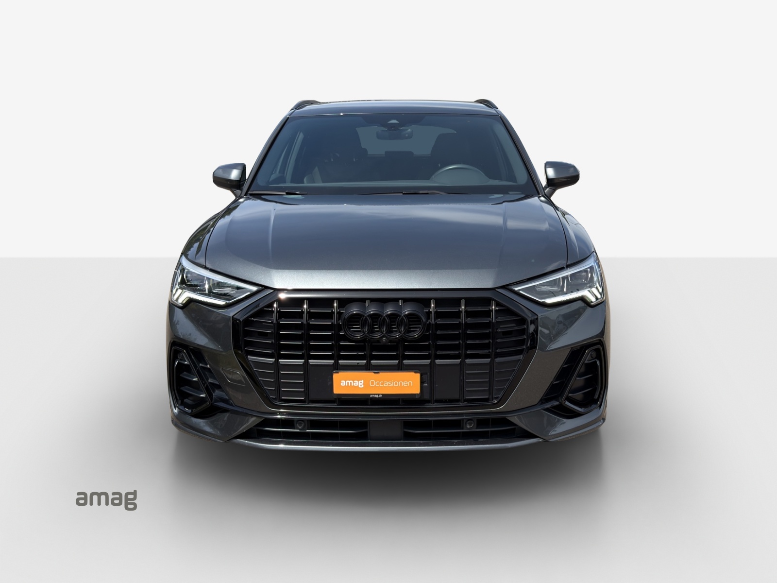 AUDI Q3 35 TFSI Attraction S-tronic-image-6