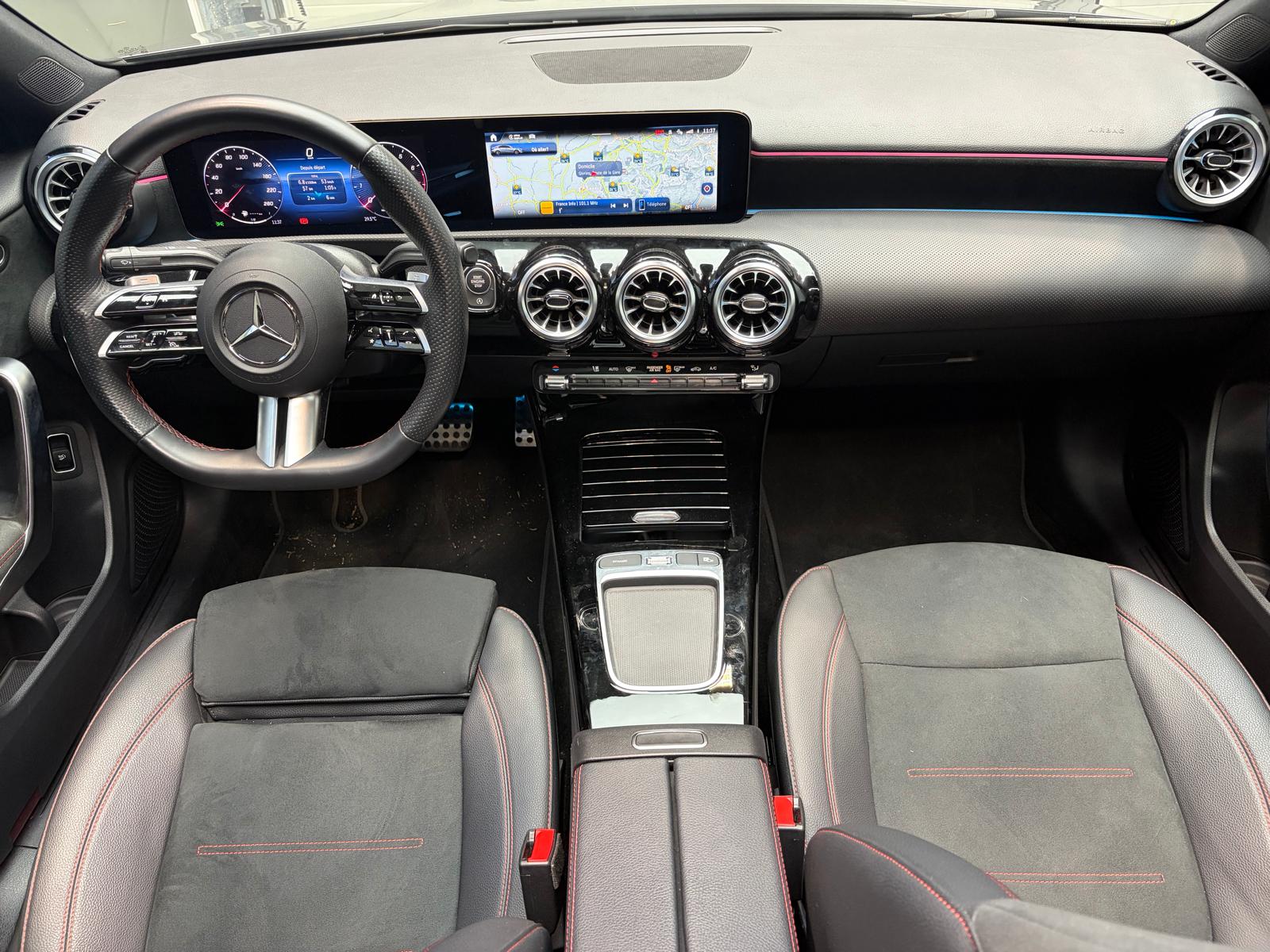 MERCEDES-BENZ A 200 7G-DCT-image-16